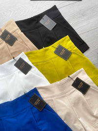 【S6422】✨独家爆单王✨ 独家定制款高品质简约日常西装万能高腰阔腿百搭短裤，有口袋 后中拉链 ❤️❤️ 【D-R1-C4】