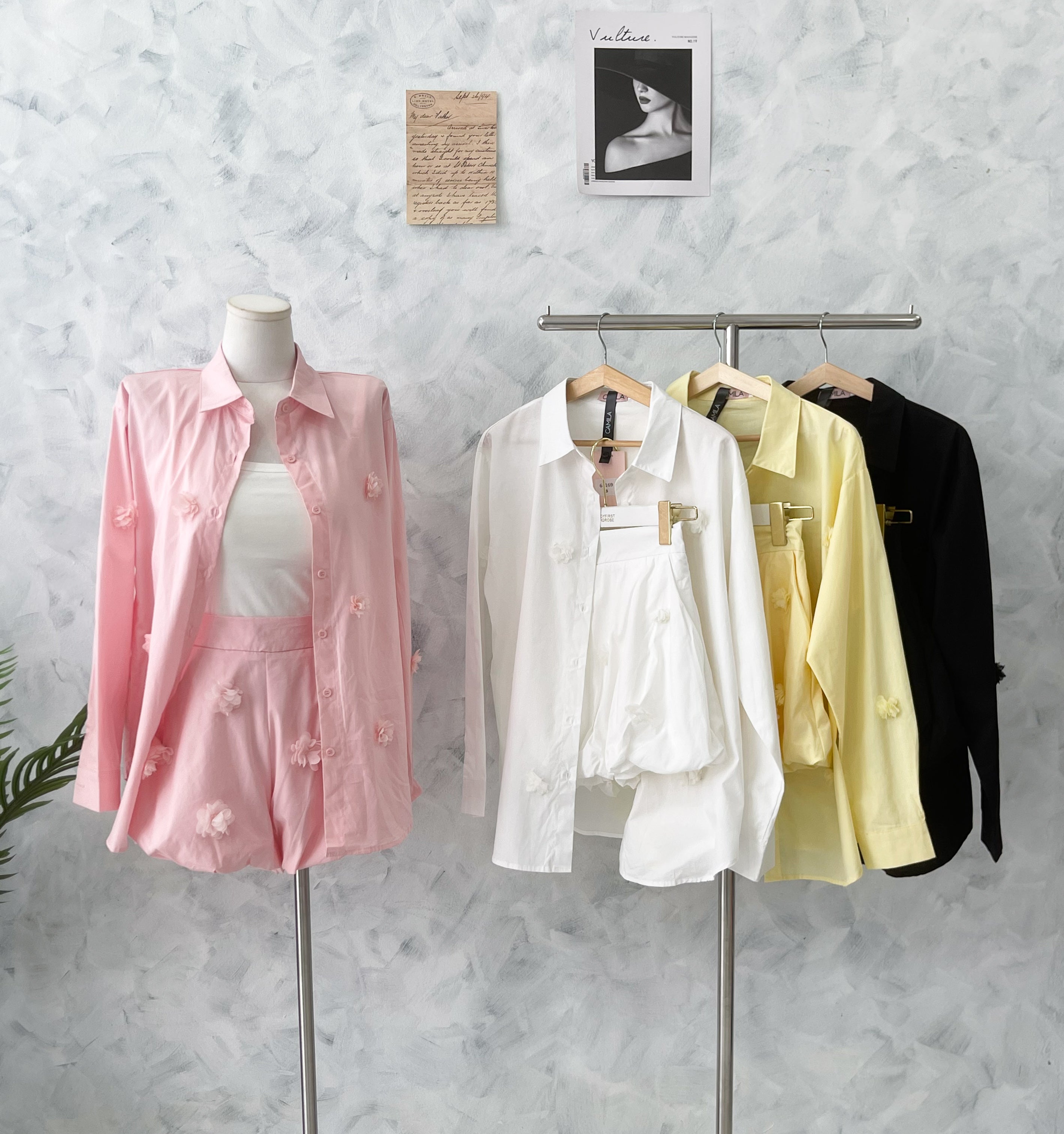 【SS21769 / 65169】【补厂家现货⚡️⚡️】高品质两件式欧美风特别衬衫拼接立体花瓣套装 翻领长袖上衣➕花苞高腰百搭短裤，后腰伸缩弹力，有口袋 ❤️❤️
