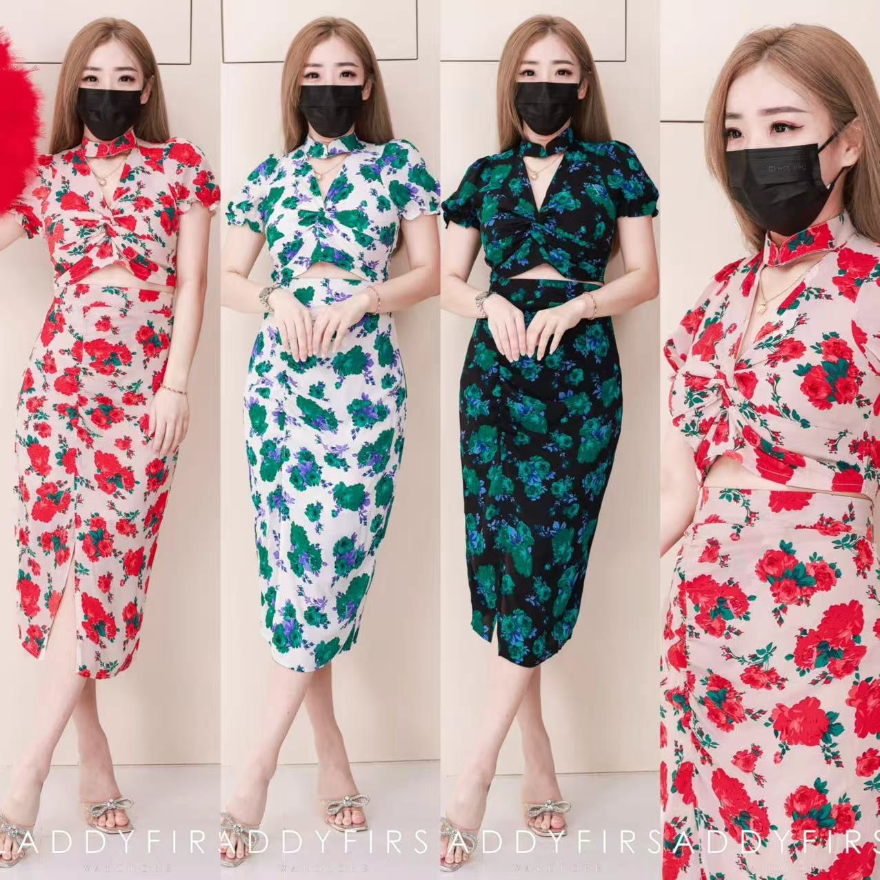 【SS14562】【网站福利款✨】独家爆款两件式复古碎花套装 镂空抓褶设计上衣➕高腰开叉七分裙子【E-R3-C1】