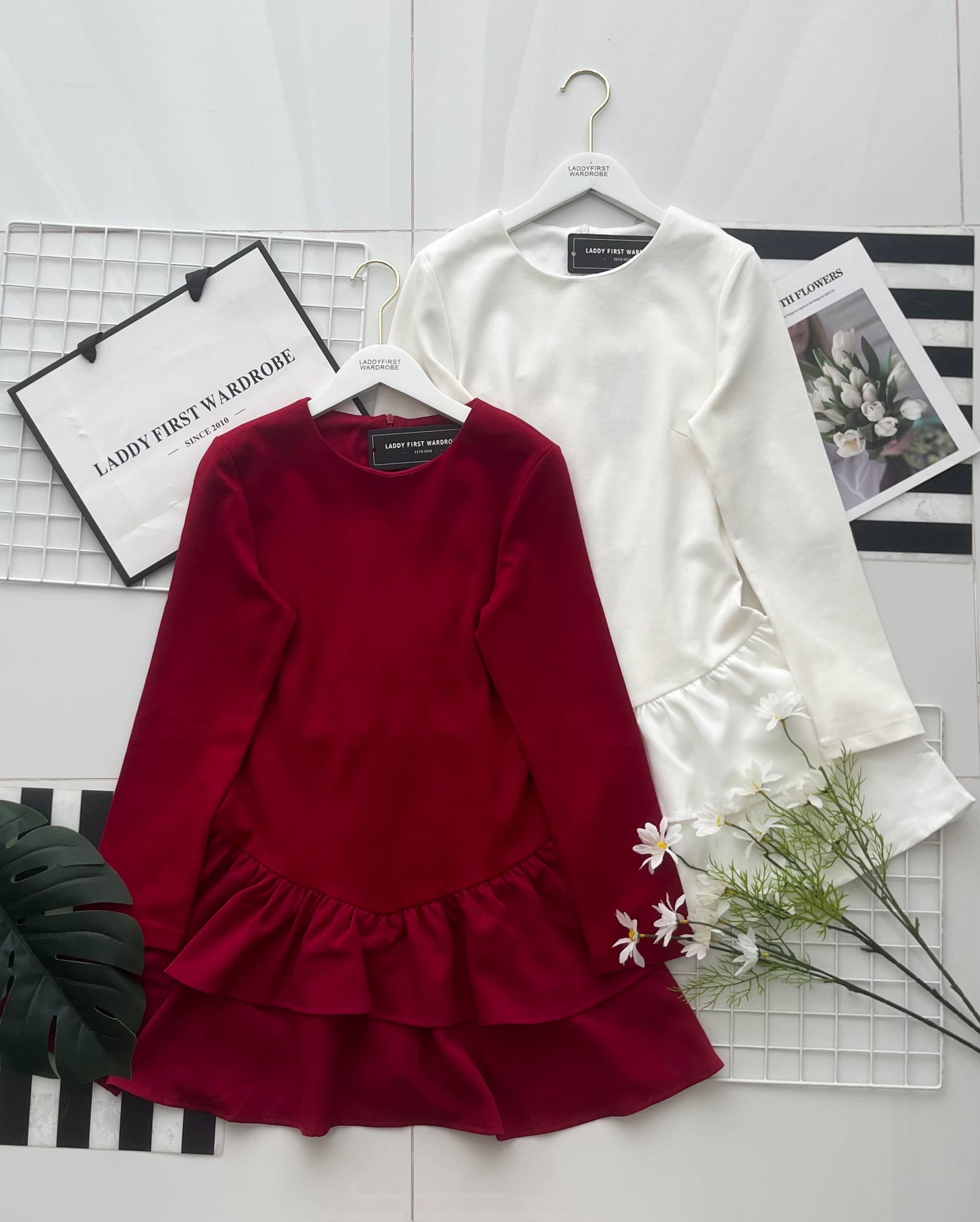 【D520232】高品质韩式女神款罗马长袖弹力上衣拼接荷叶蛋糕连身裙子，内层有里布短裤 ❤❤【B-RU】