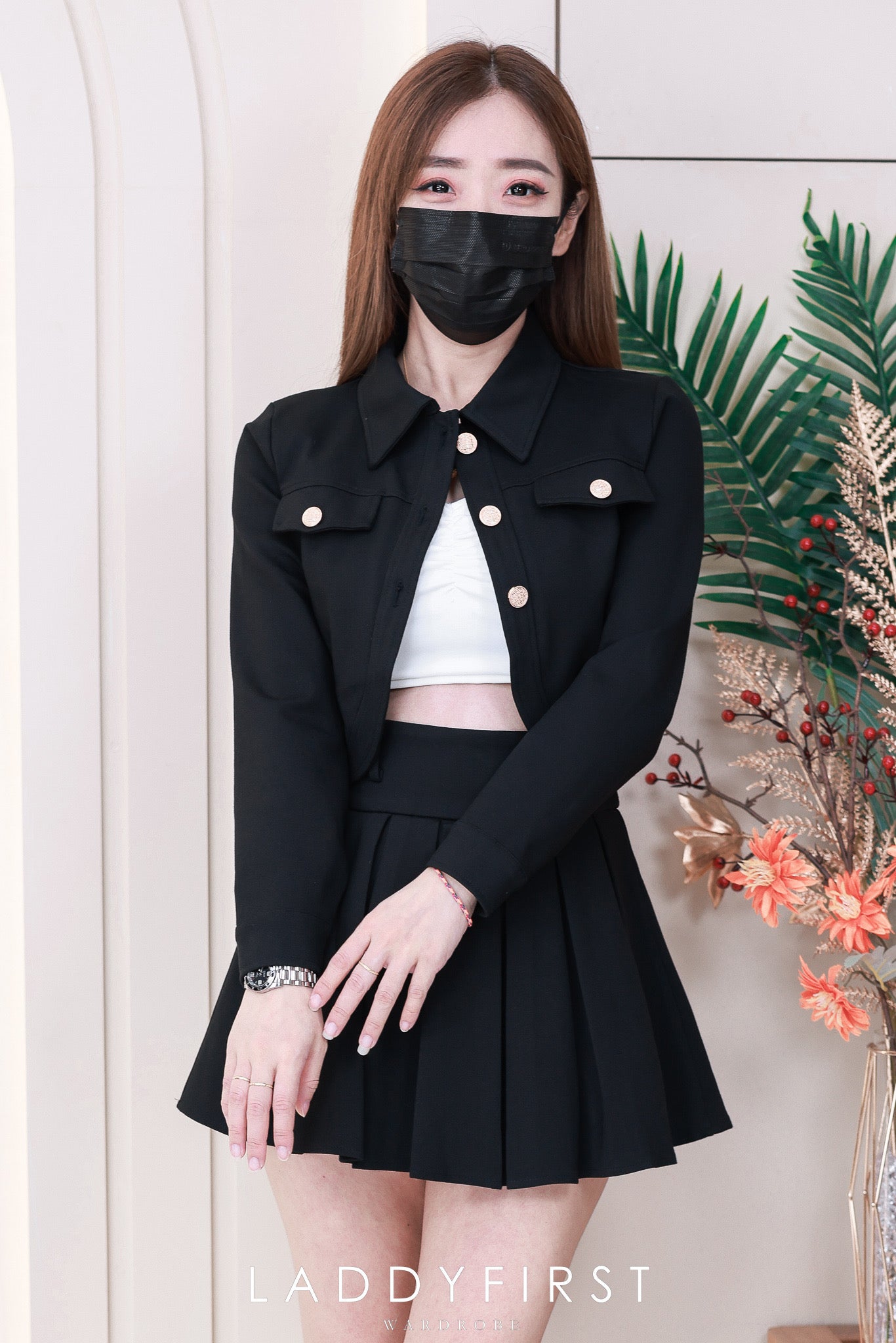 【SS3435】【LFW独家小圆饼】高质量高档弹力罗马学院风韩版套装 翻领长袖气质上衣/外套➕减龄百褶高腰裙子 ❤️❤️【B-R2-C3】