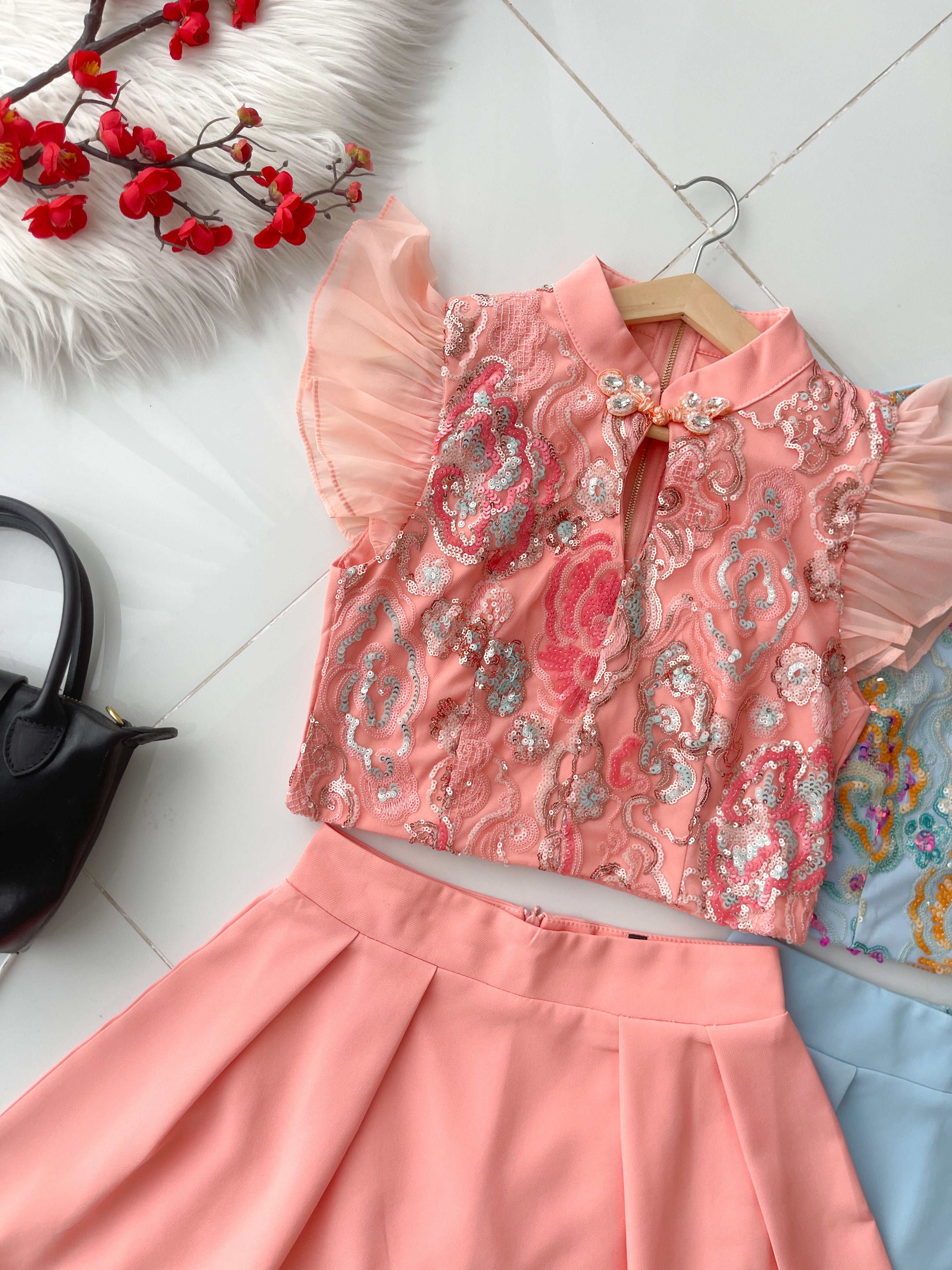 【SS8238811】高品质两件式重工新中式气质旗袍套装 锦棉拼接亮片旗袍上衣➕西装高腰百搭裙子，内层有里布短裤 ❤️❤️【A-R1-C5】