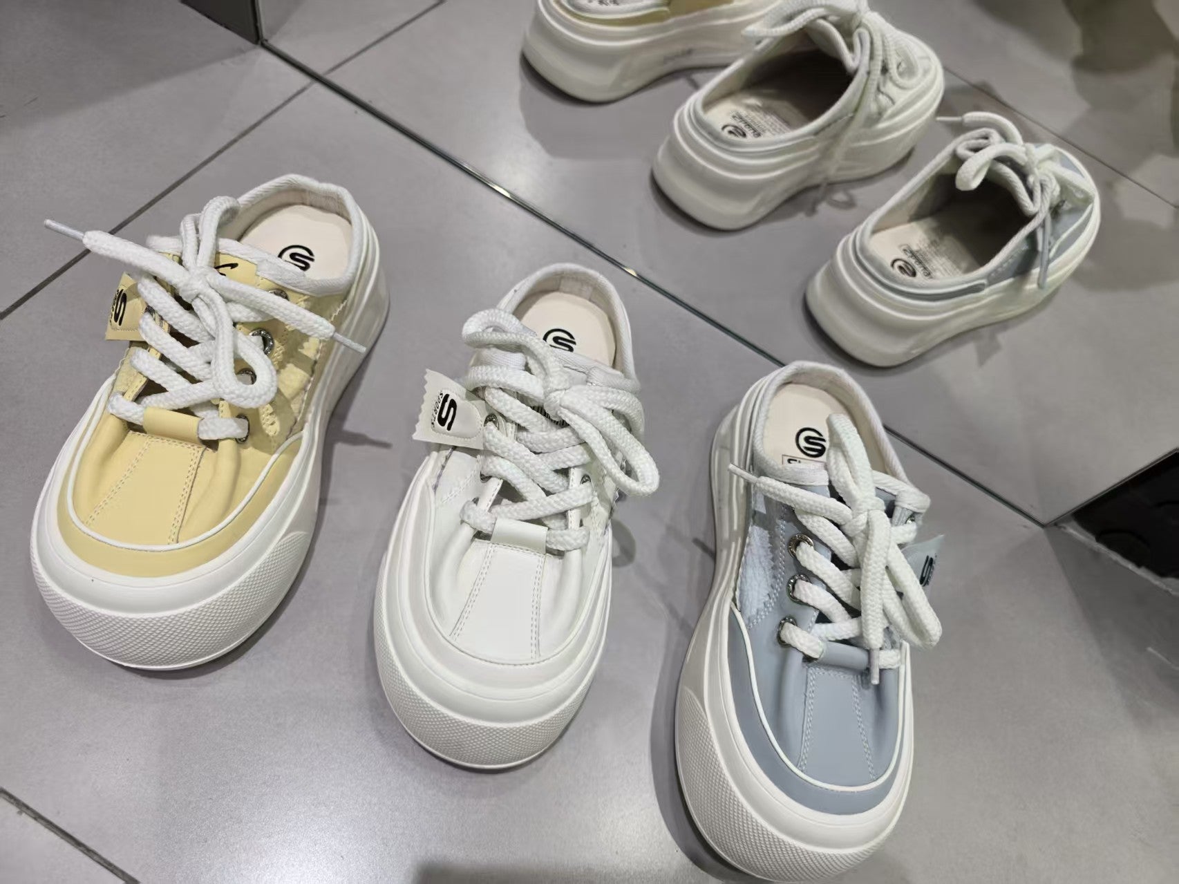 【R12-56】✨现货✨高品质气质真皮厚底休闲松糕半包鞋子 👟