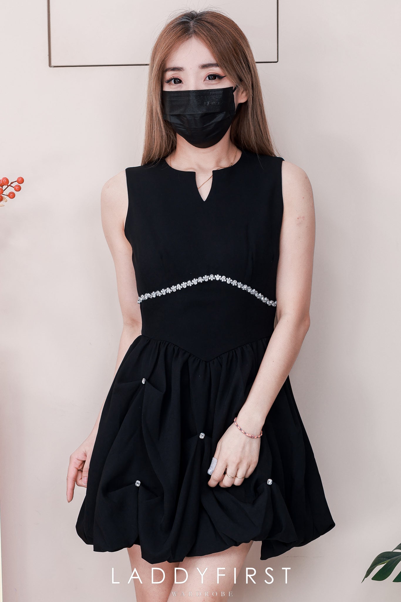 【D81690 / 65236】高品质高端名媛款气质拼接钻石花苞连身裙子 ❤❤ 【A-R2-C1】