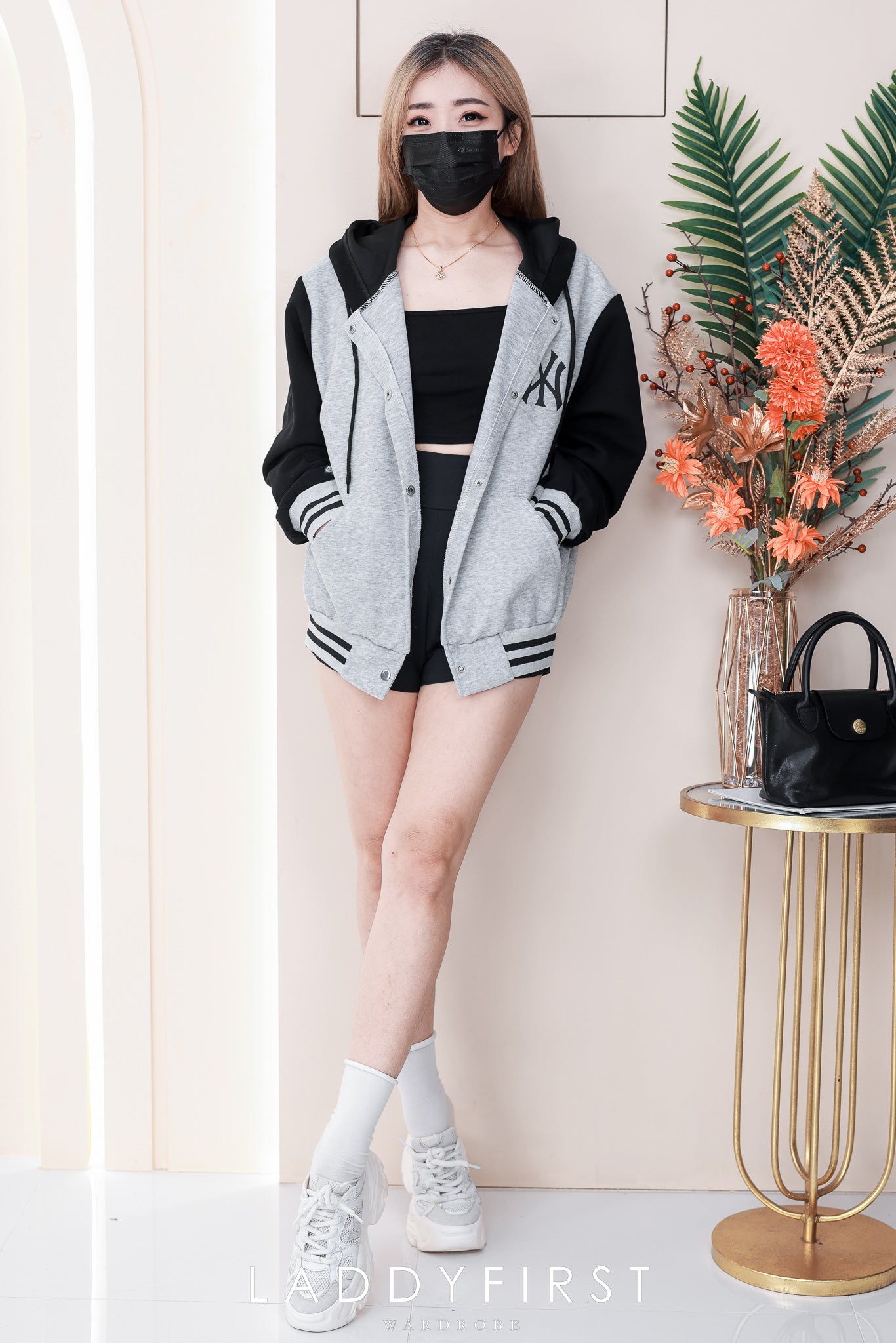 【JK805】高品质气质感撞色系NY连帽长袖卫衣，按扭设计有口袋 ❤❤