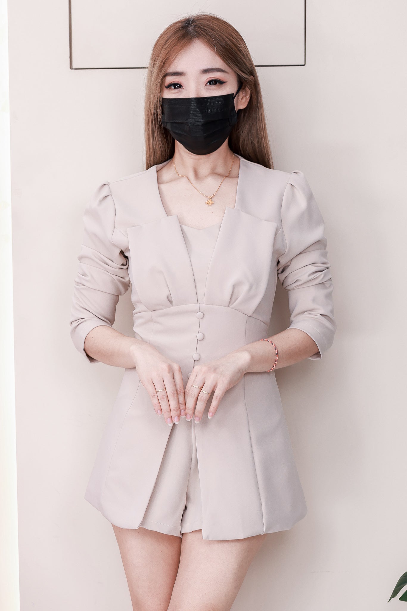 【SS16934】高品质两件式高级感御姐风西装套装 长袖西装连衣裙➕西装高腰百搭短裤，有口袋❤️❤️