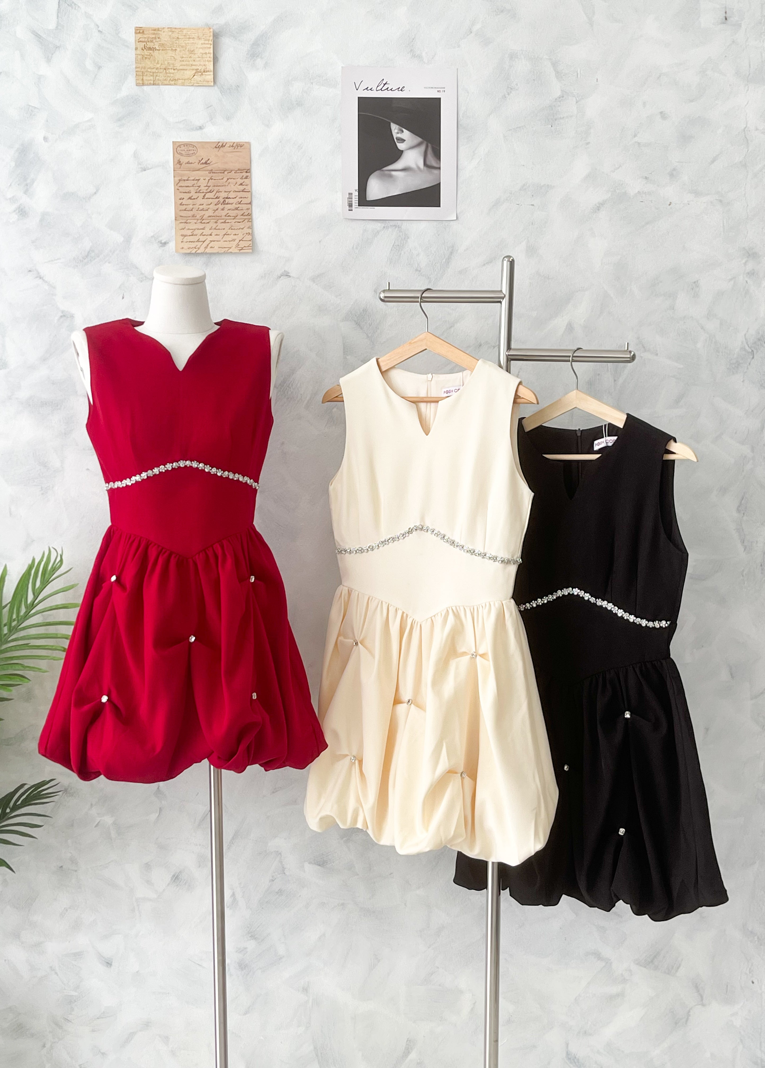 【D81690 / 65236】高品质高端名媛款气质拼接钻石花苞连身裙子 ❤❤