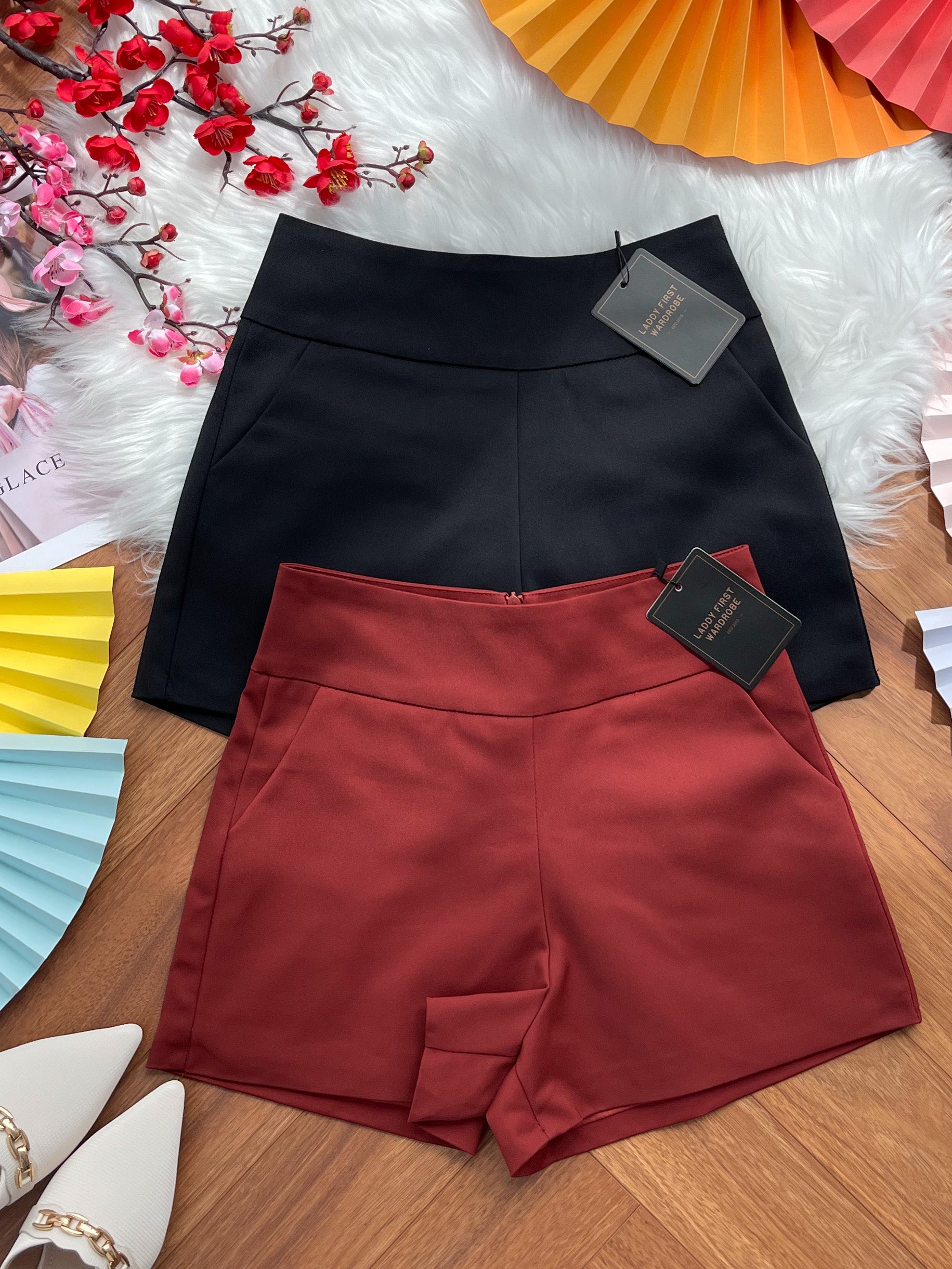 【S1445-1】⚡️补货预定款⚡️ 【万能妈妈】【内加里布✔️】独家爆款西装中高腰休闲百搭万能短裤，有口袋 ❤️❤️