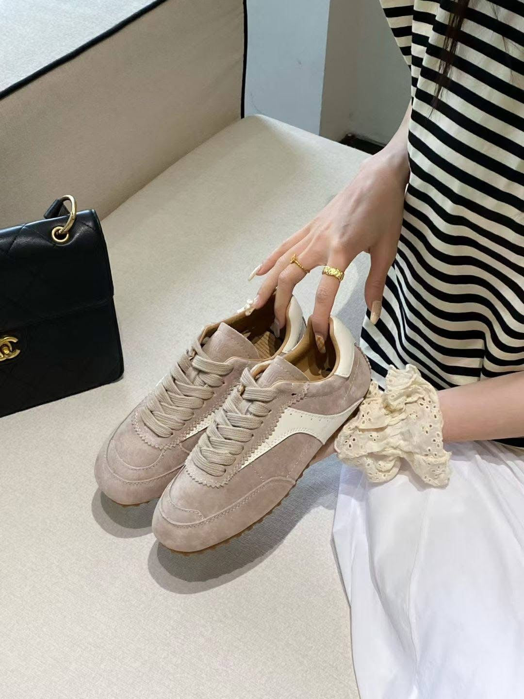 【R830-10】🔅精选预售款🔅 高质量韩系街头风软底复古真皮休闲阿甘鞋子 ❤️