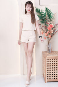 【SS8229971】【LFW独家小圆饼】高品质两件式西装时尚套装 圆领短袖百搭上衣➕西装高腰百搭短裤，有口袋 ❤️❤️ 【E-R2-C2】