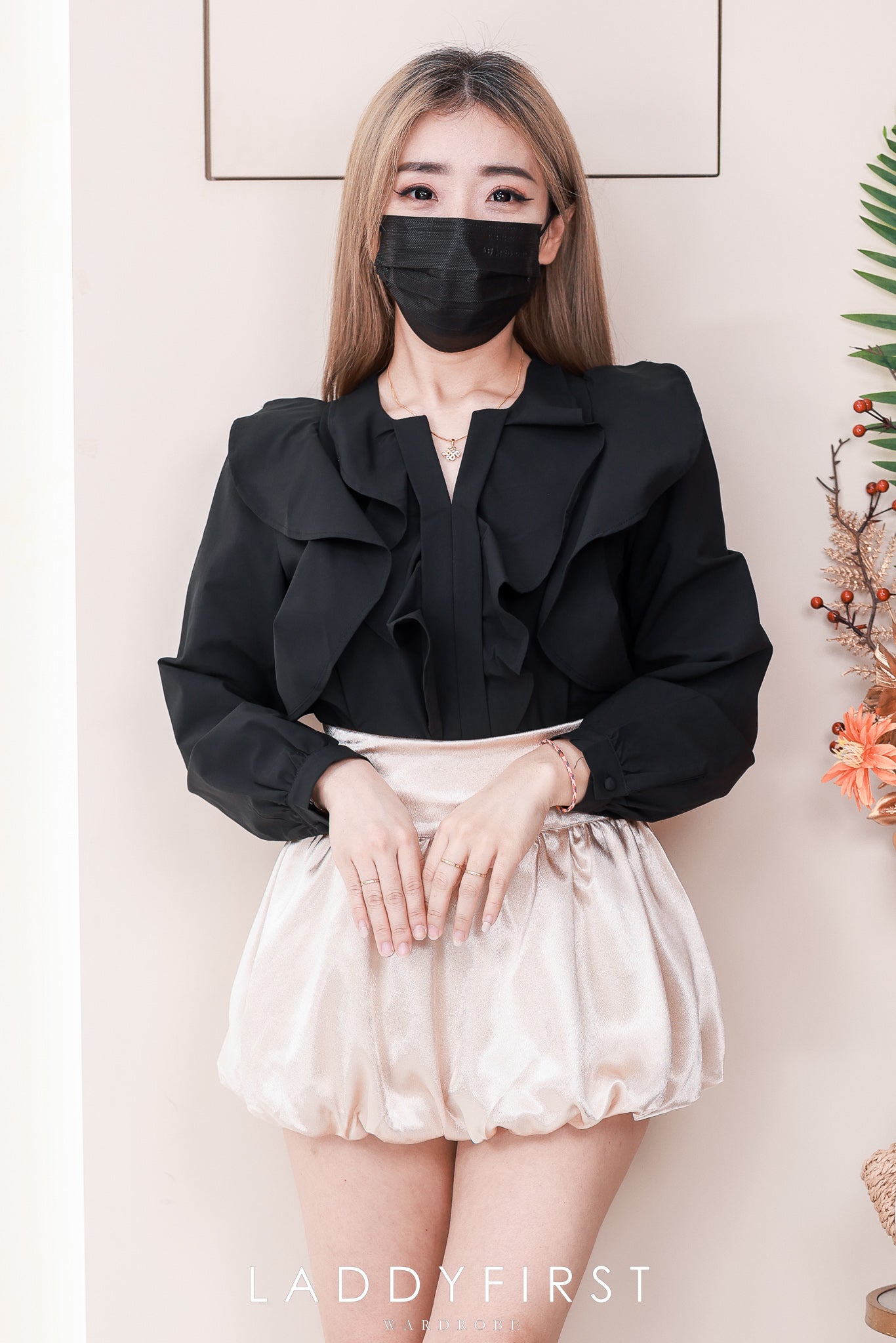【S5928 / 65120】高品质减龄温柔甜美缎面花苞百搭裙子，内层有里布短裤 ❤️❤️