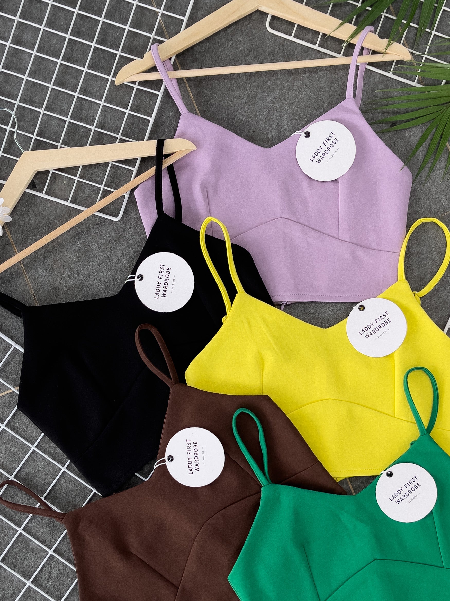 【T14152】高质量V领无袖肩带罗马上衣，肩带可自行调节【A-R1-C4】