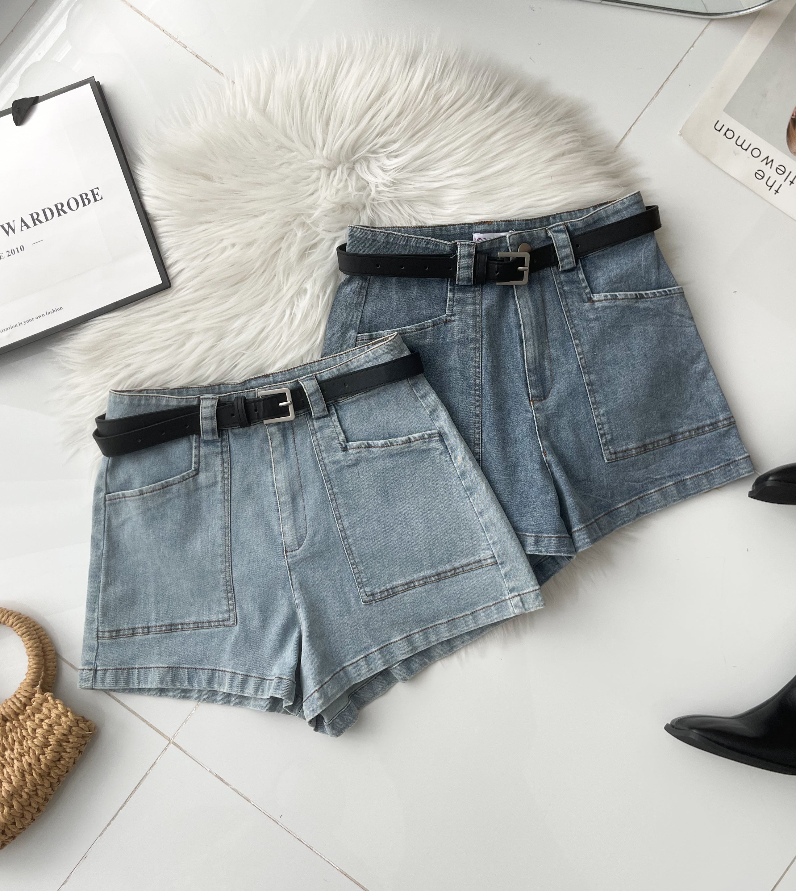 【S4964 / 19690】高品质COTTON JEANS简约日常休闲百搭牛仔长裤，有口袋 配送皮革腰带 ❤️❤️