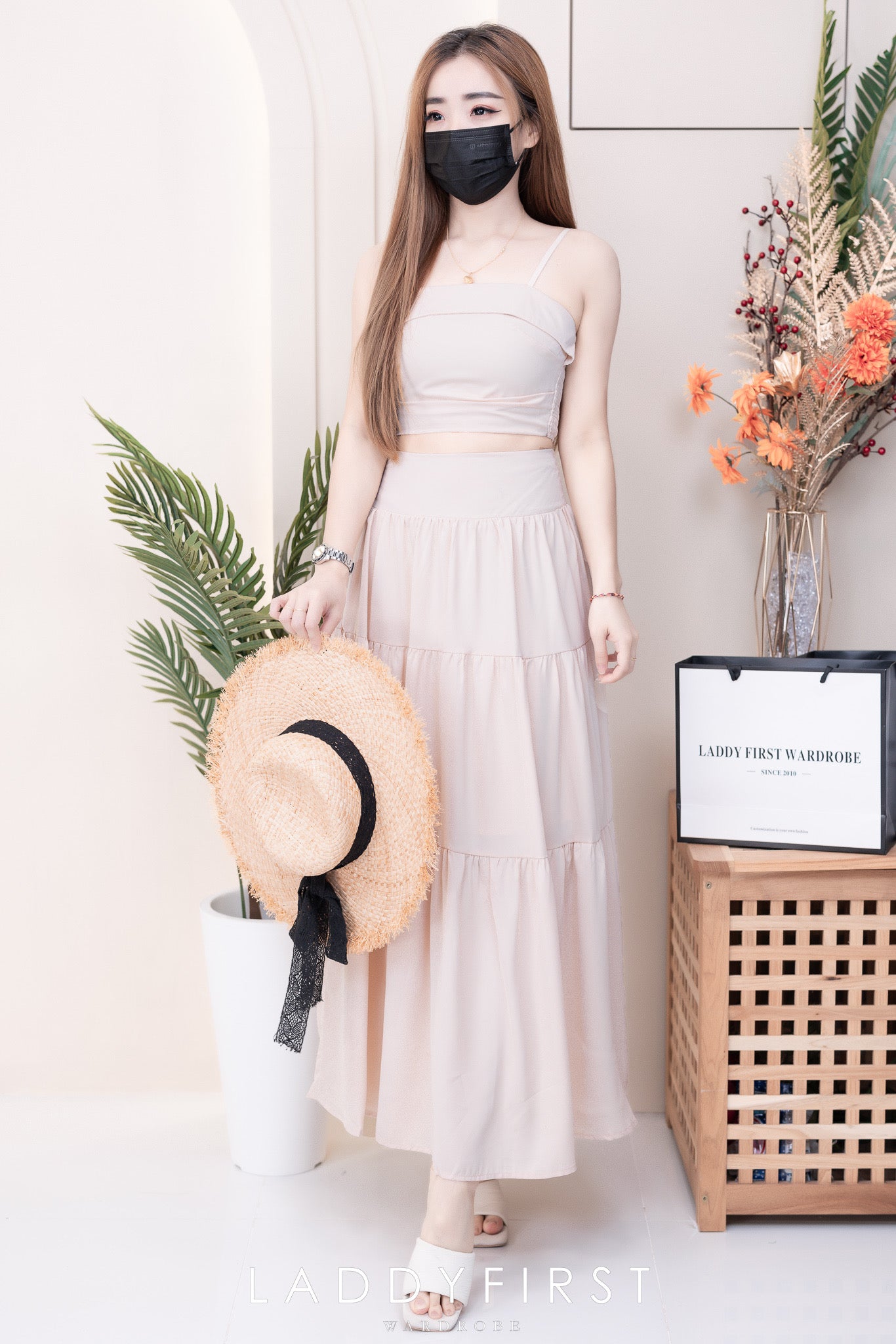 【SS32189】LFW独家爆款两件式仙气温柔风雪纺套装 自调无袖肩带抹胸上衣，后副伸缩弹力➕高腰显瘦大摆蛋糕长裙，内层有里布 ❤️❤️ 【B-R1-C3】