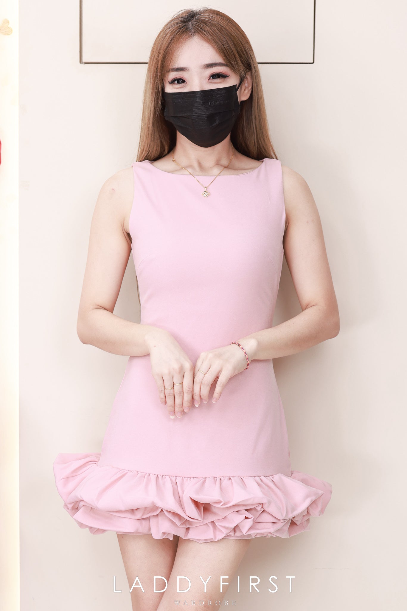 【D8238111】【LFW独家小圆饼】高品质温柔气质显瘦下摆荷叶设计连身裤裙，内层有短裤 ❤️❤️