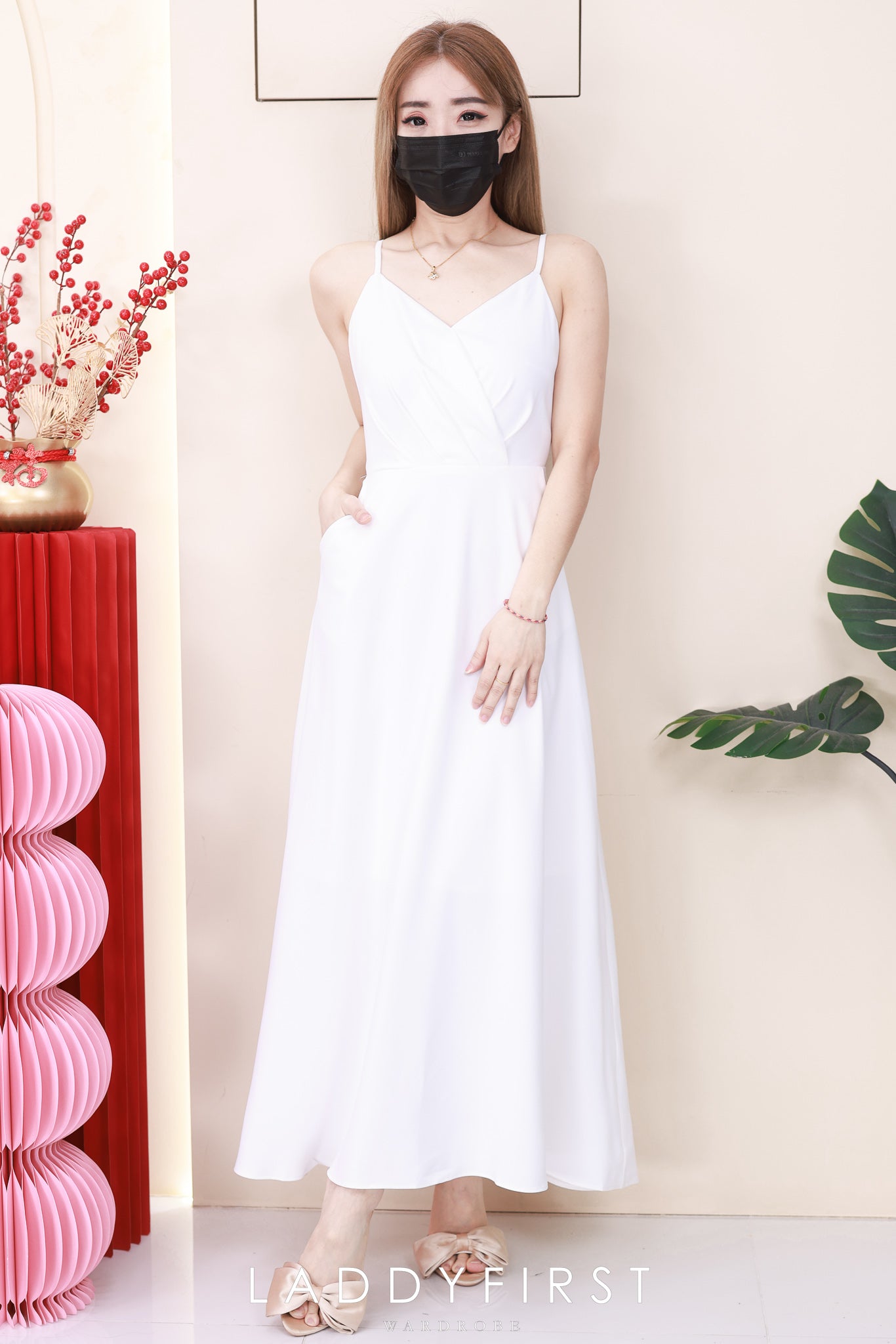 【D6483】高品质V领自调无袖肩带气质浪漫优雅款晚宴连身长裙，有口袋 ❤❤【A-R2-C2】