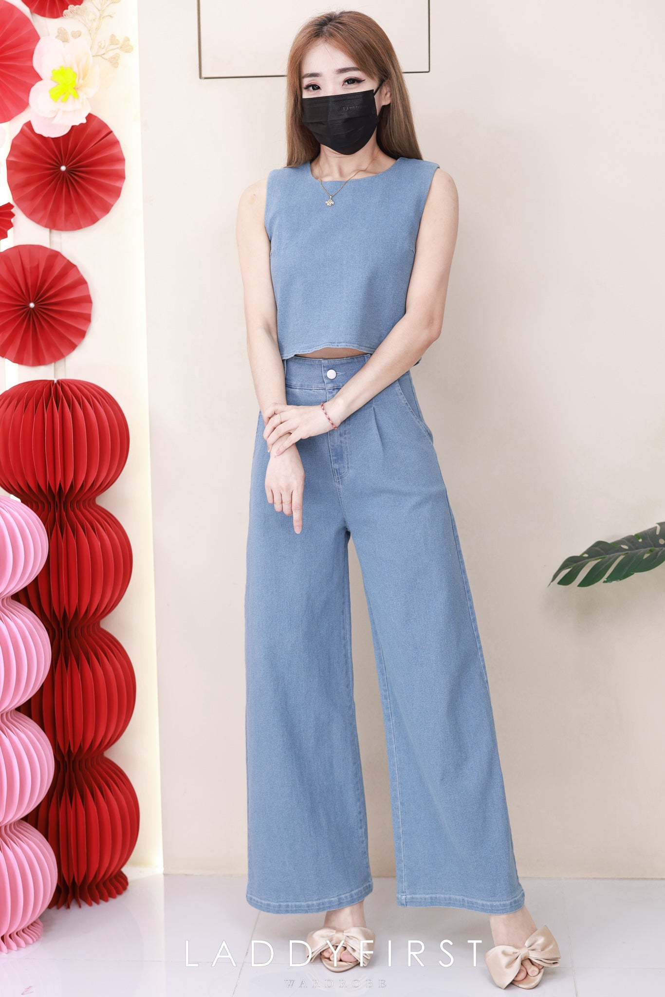 【SS2631】高品质两件式御姐风气质简约牛仔套装 宽松牛仔无袖上衣➕阔脚牛仔高腰百搭短裤，有口袋 ❤️❤️