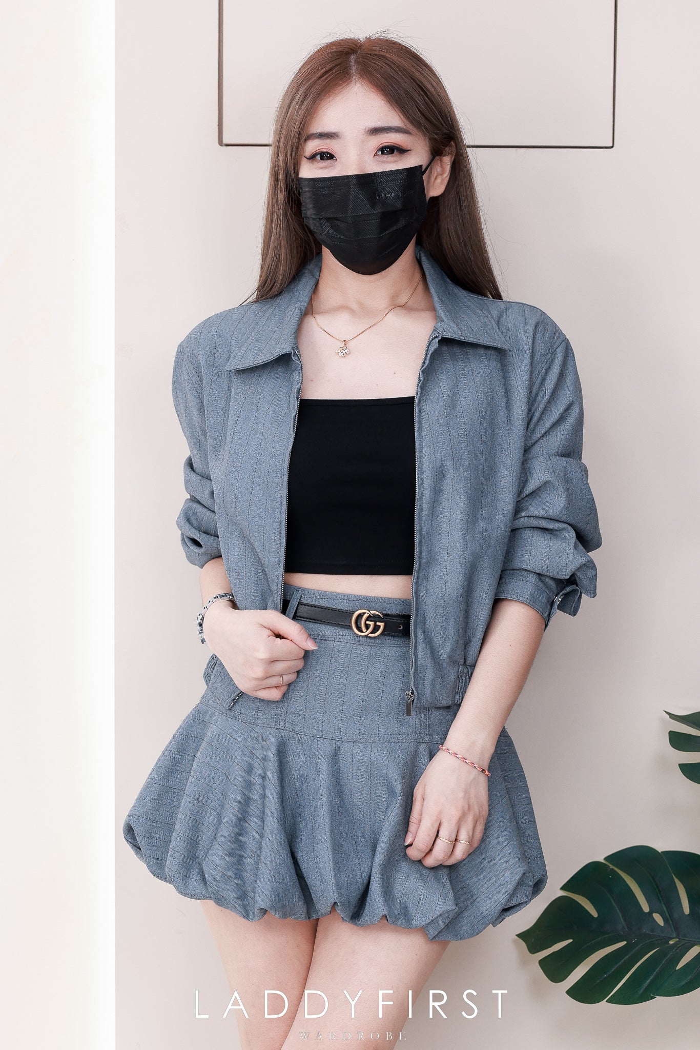 【SS110947】高品质两件式减龄时尚西装套装 宽松翻领长袖上衣外套➕西装高腰花苞裙子，内层有里布短裤 ❤️❤️