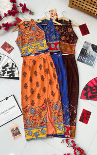 【SS6842-1】⚡补货预订款⚡高品质高级感复古BATIK旗袍套装 BATIK无袖旗袍上衣➕开叉边设计高腰BATIK裙子 ❤️❤️
