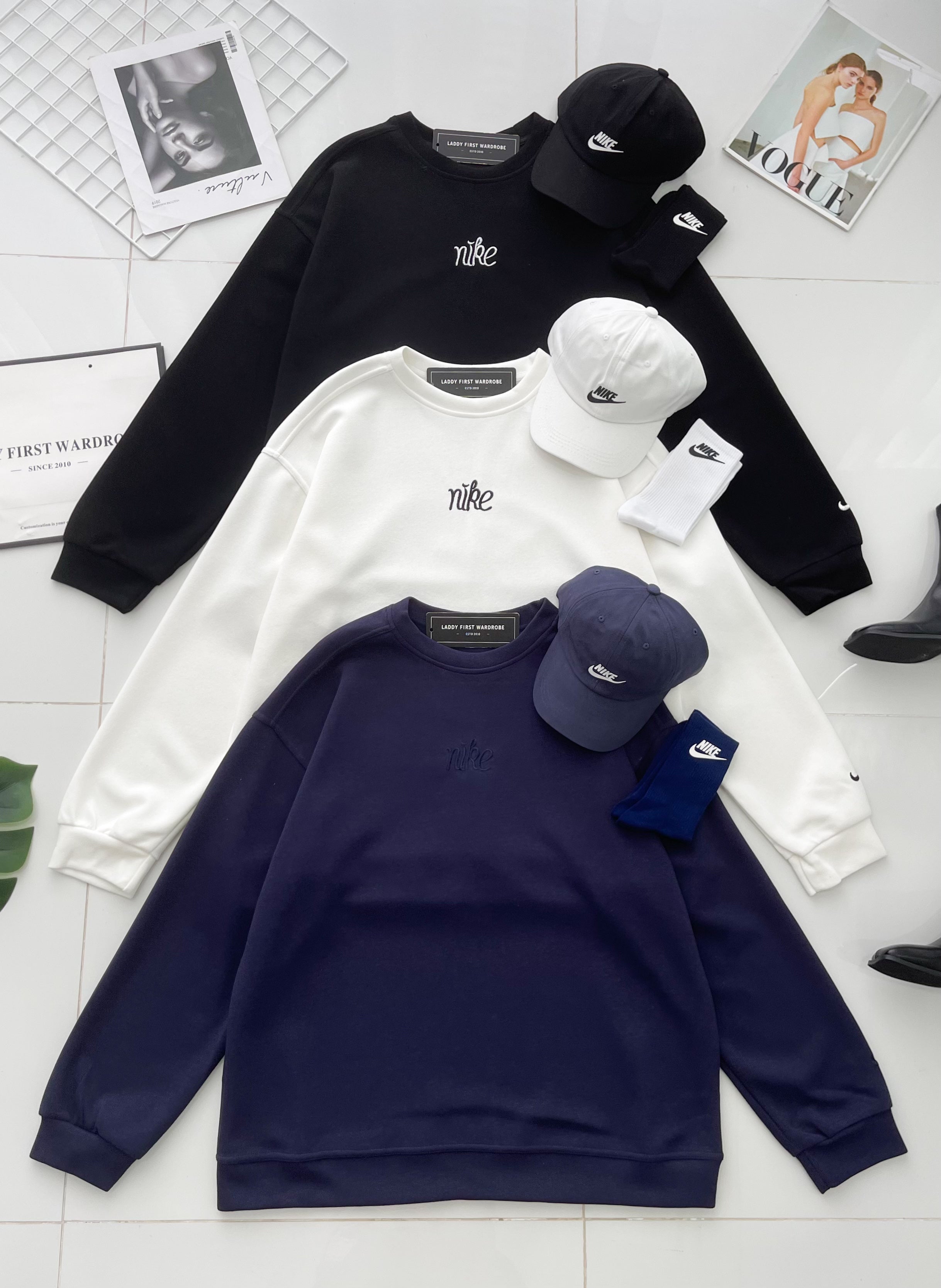 【O80220-1】⚡补货预订款⚡高品质三件套男女同款厚实卫衣棉Oversized 潮流时尚长袖上衣 ❤️❤️ 上衣👕➕帽子🧢➕袜子🧦