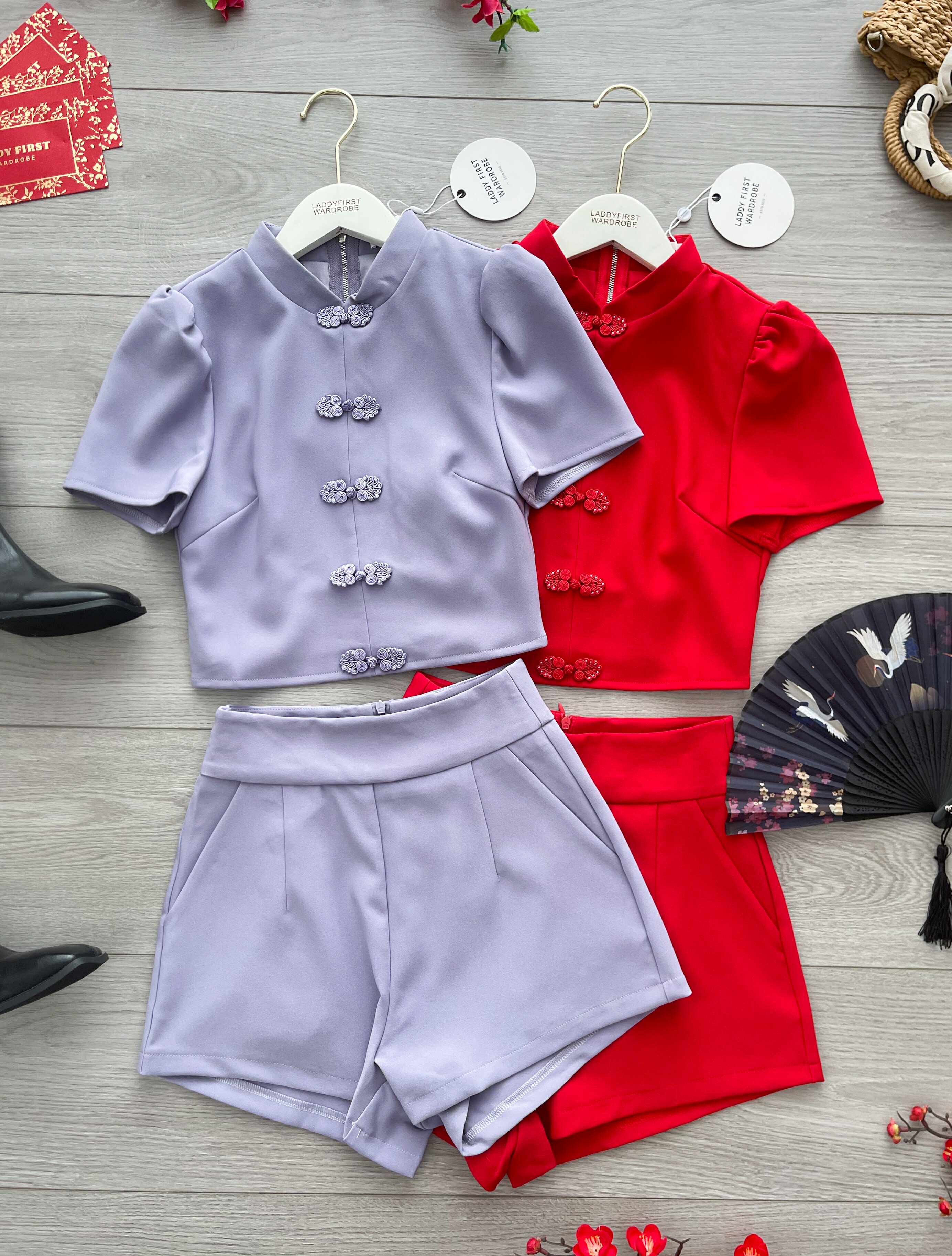 【SS3504】【LFW独家小圆饼】高品质两件式简约时尚西装四面弹唐装旗袍套装 立领盘扣短袖旗袍上衣➕西装高腰百搭短裤，有口袋 ❤️❤️