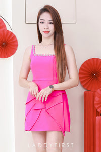 【D81543 / 62541】高品质高级感精致水钻点缀无袖西装连身裙子 ❤❤【H】