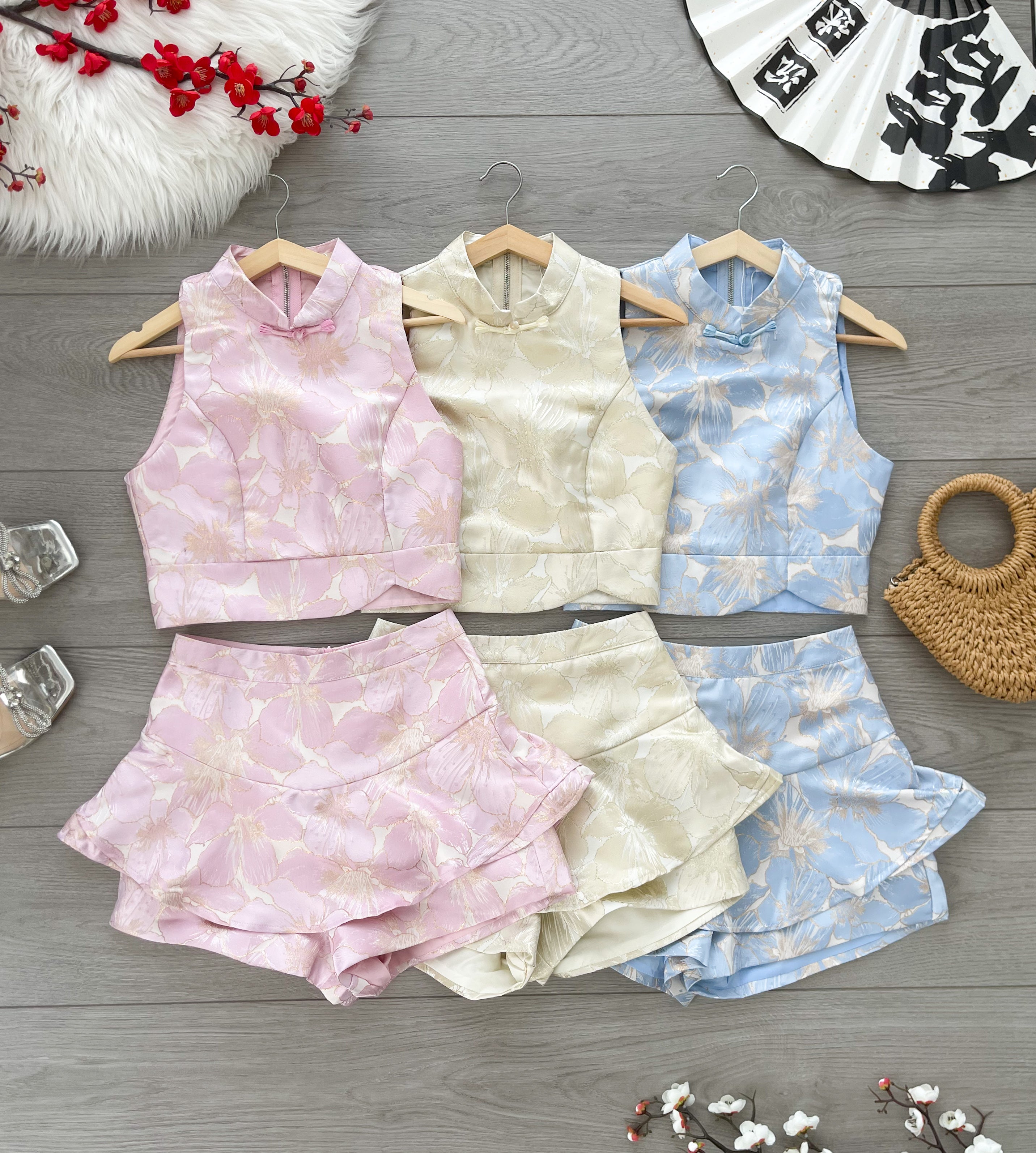 【SS81191】高品质两件式新中式提花旗袍套装 无袖提花旗袍上衣➕荷叶边提花高腰裤裙 ❤️❤️