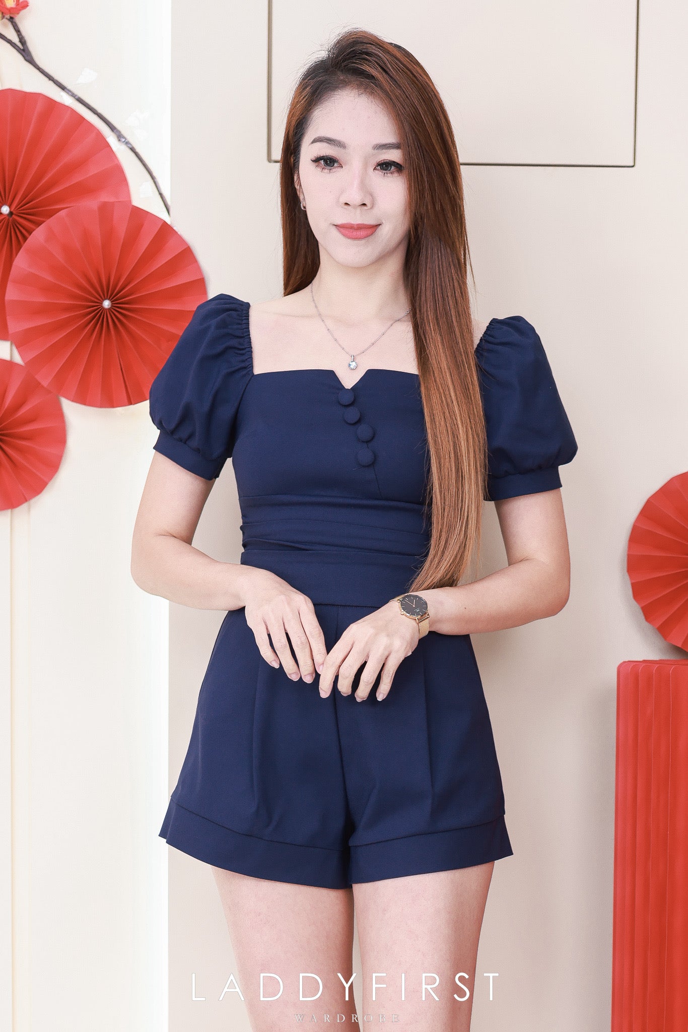 【SS3493】🧧 宠粉福利回馈 🧧【LFW独家小圆饼】高品质两件式简约时尚西装百搭套装 泡泡袖短版时装西装上衣➕西装高腰百搭短裤，有口袋 ❤️❤️