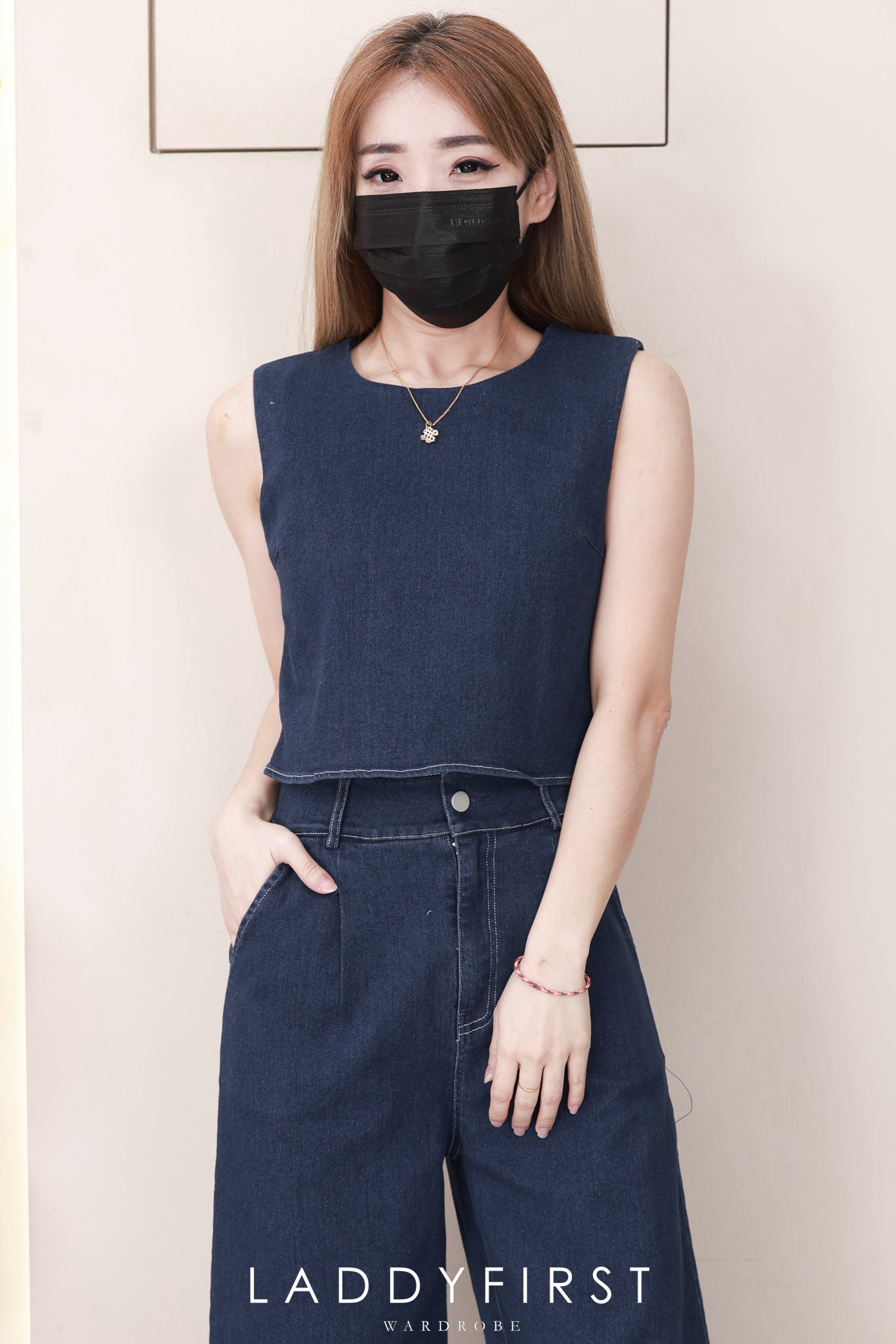 【SS2631】高品质两件式御姐风气质简约牛仔套装 宽松牛仔无袖上衣➕阔脚牛仔高腰百搭短裤，有口袋 ❤️❤️