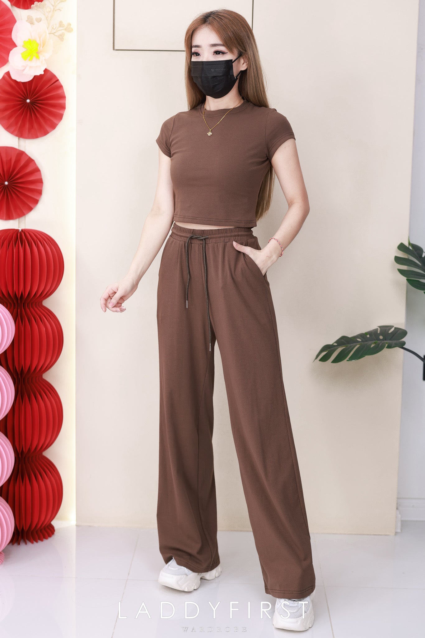 【SS21830 / 3453】高品质两件式纯棉弹力简约休闲百搭套装 纯棉弹力百搭上衣➕松紧腰弹力休闲百搭长裤，有口袋 ❤️❤️