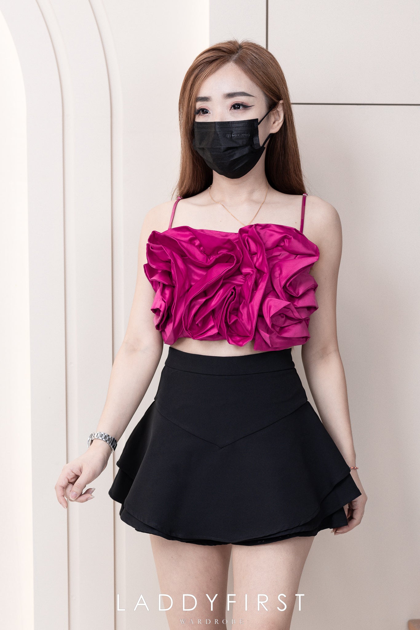 【SS52014】两件式时装套装 自调无袖肩带立体花瓣上衣➕西装高腰百搭高腰裙子❤️❤️