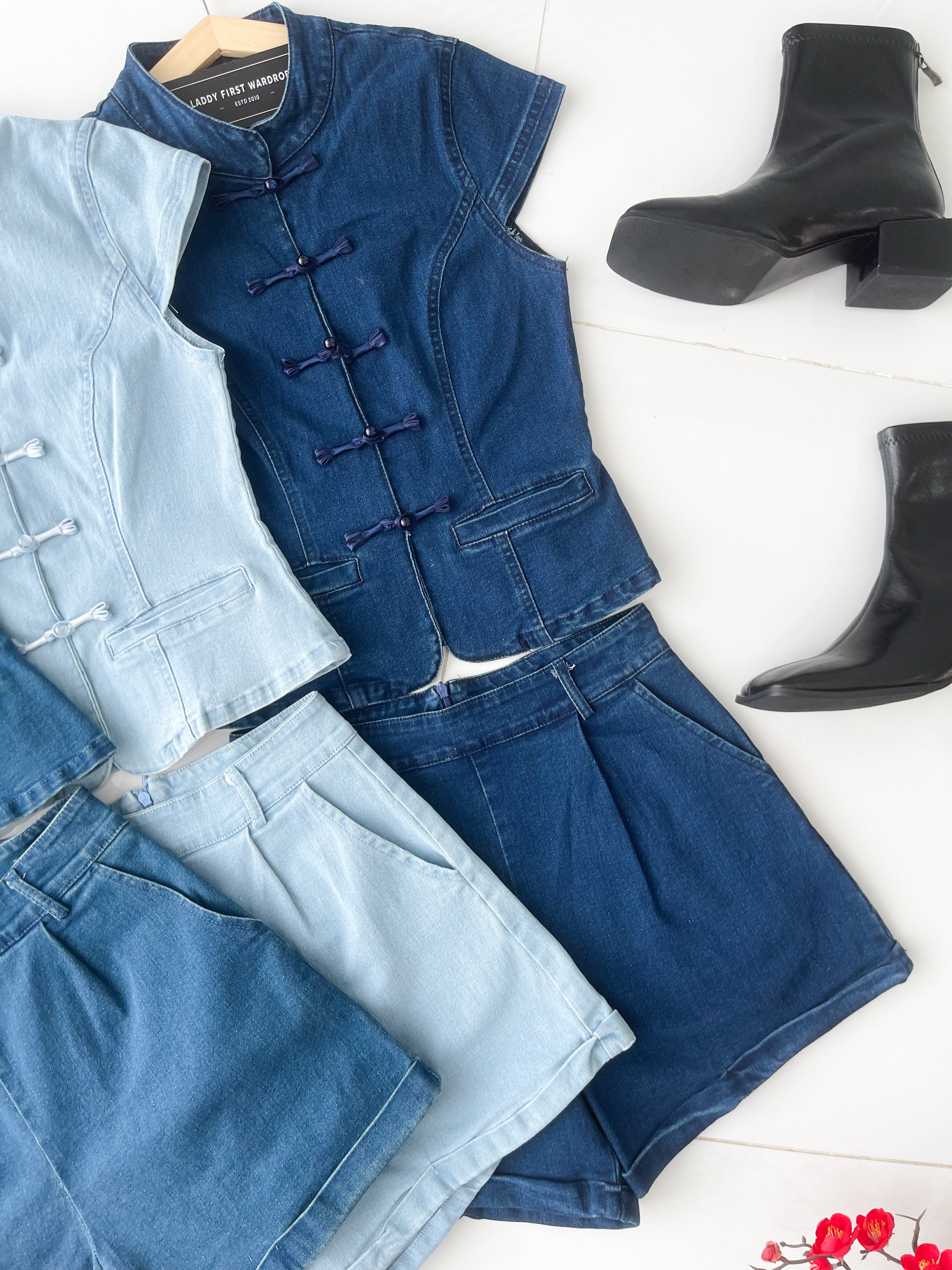 【SS98896】高品质两件式复古新中式牛仔旗袍套装 排盘扣设计出袖旗袍上衣➕牛仔高腰百搭短裤，有口袋 ❤️❤️