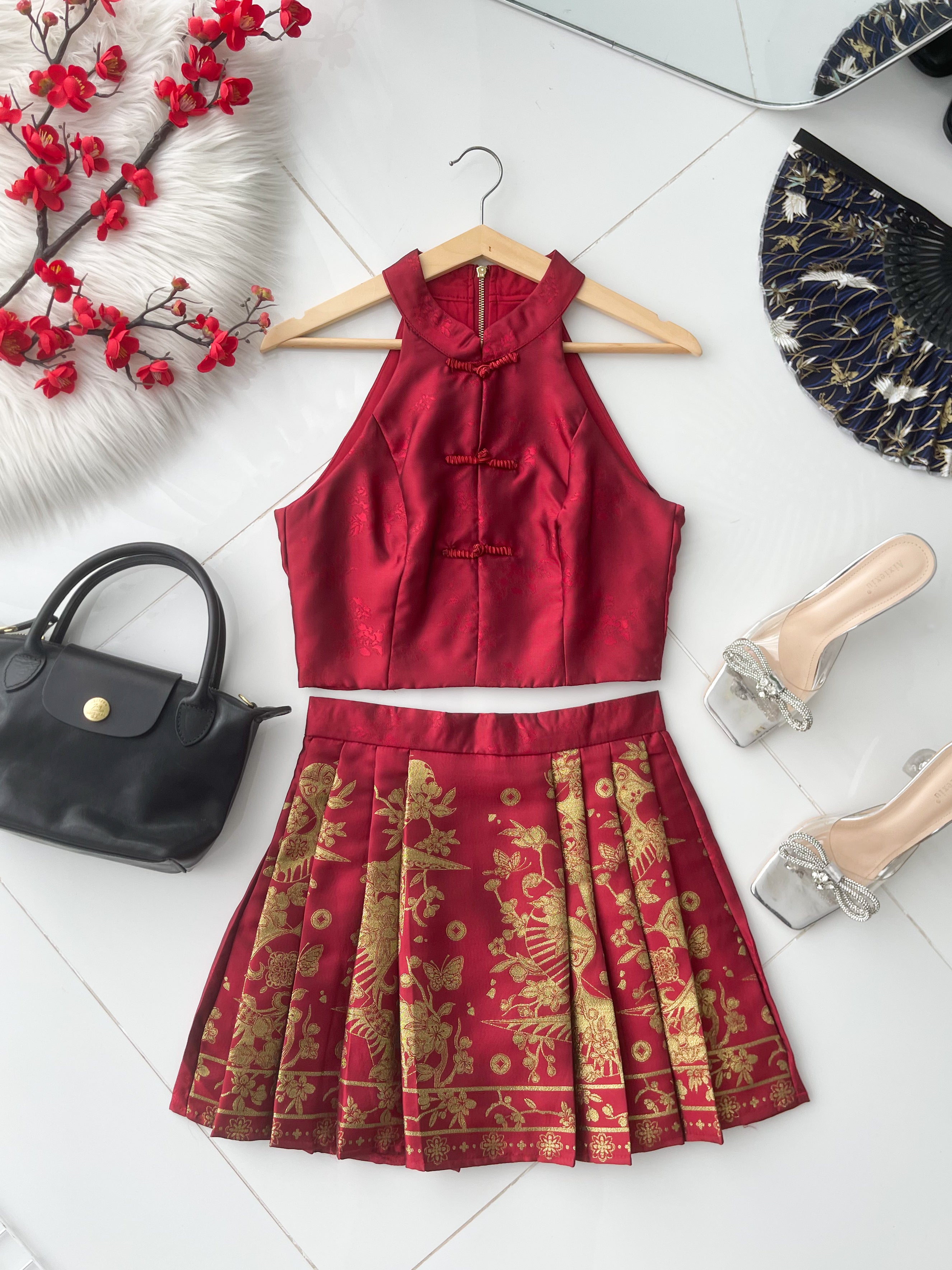 【SS21840 / 388617】高品质两件式高贵贵气马面裙套装 CUT IN无袖旗袍上衣➕百褶马面裙子，内层有里布短裤 ❤️❤️