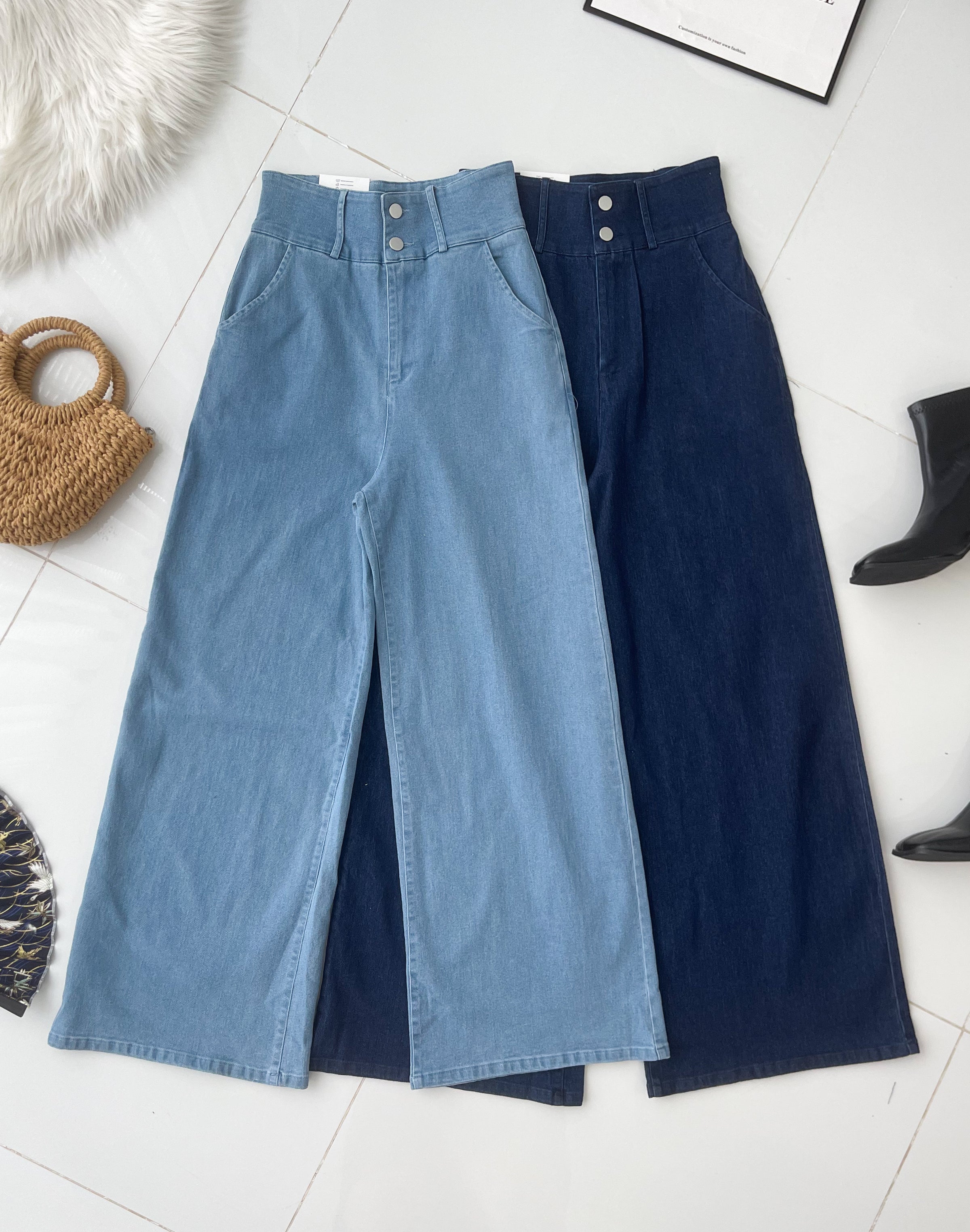 【L5822】高品质COTTON JEANS气质直筒阔脚牛仔百搭长裤，有口袋 ❤️❤️【A-R1-C3】