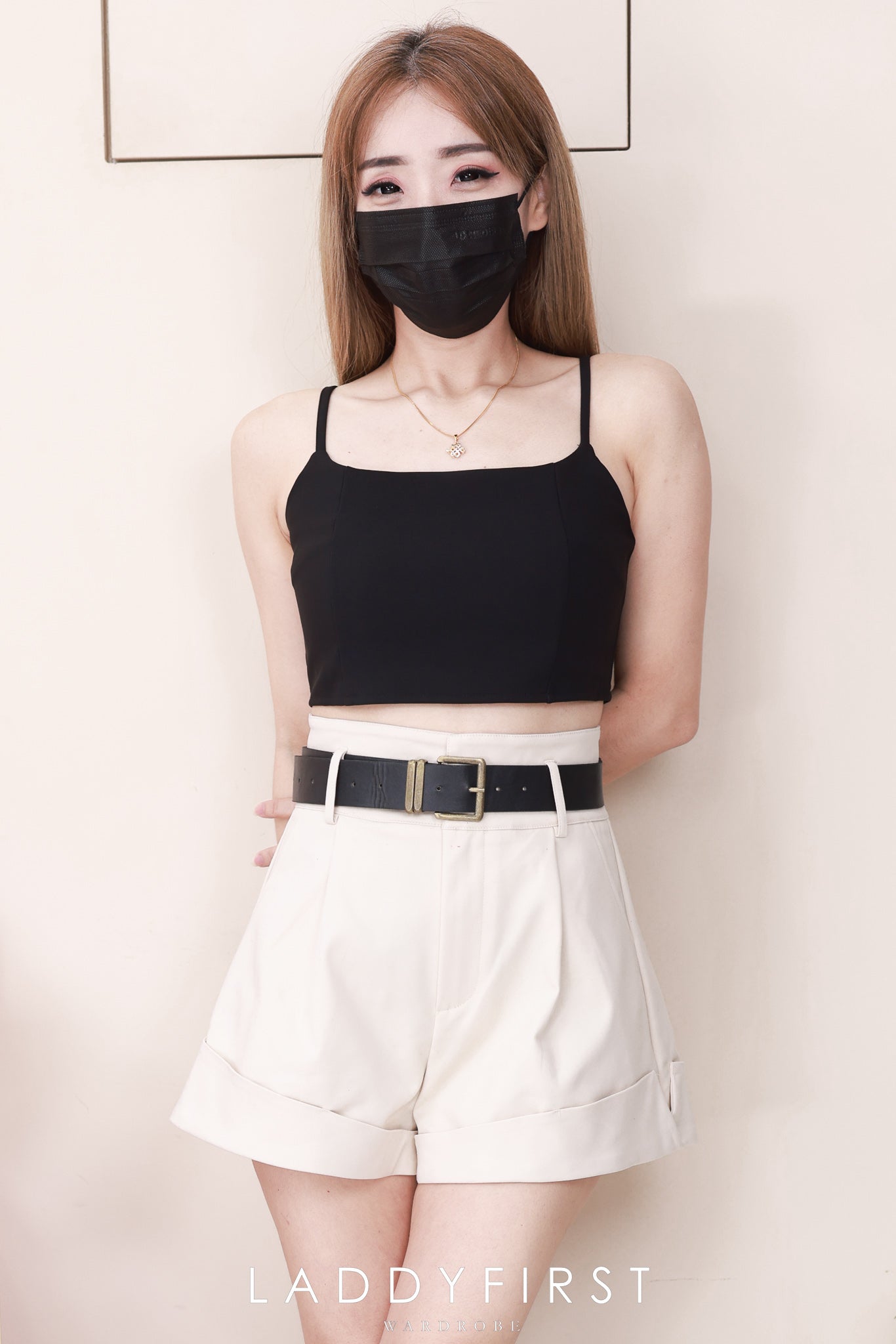 【S1919】高品质简约时尚厚实西装高腰显瘦百搭短裤，附送腰带，有口袋 ❤️❤️