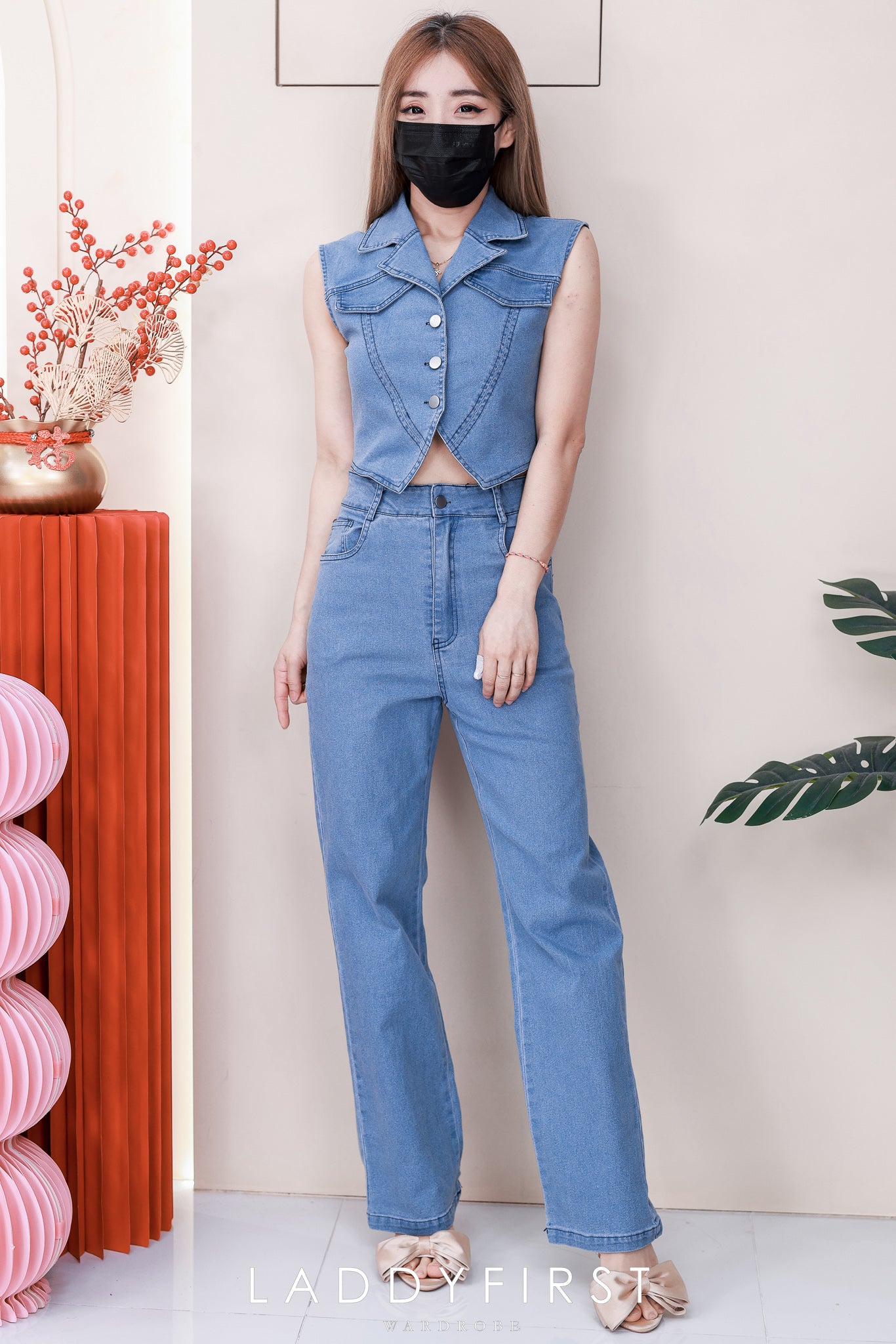 【SS520263】高品质质两件式韩式御姐风马甲式COTTON JEANS牛仔套装 马甲式牛仔上衣➕牛仔直筒高腰长裤，有口袋❤️❤️
