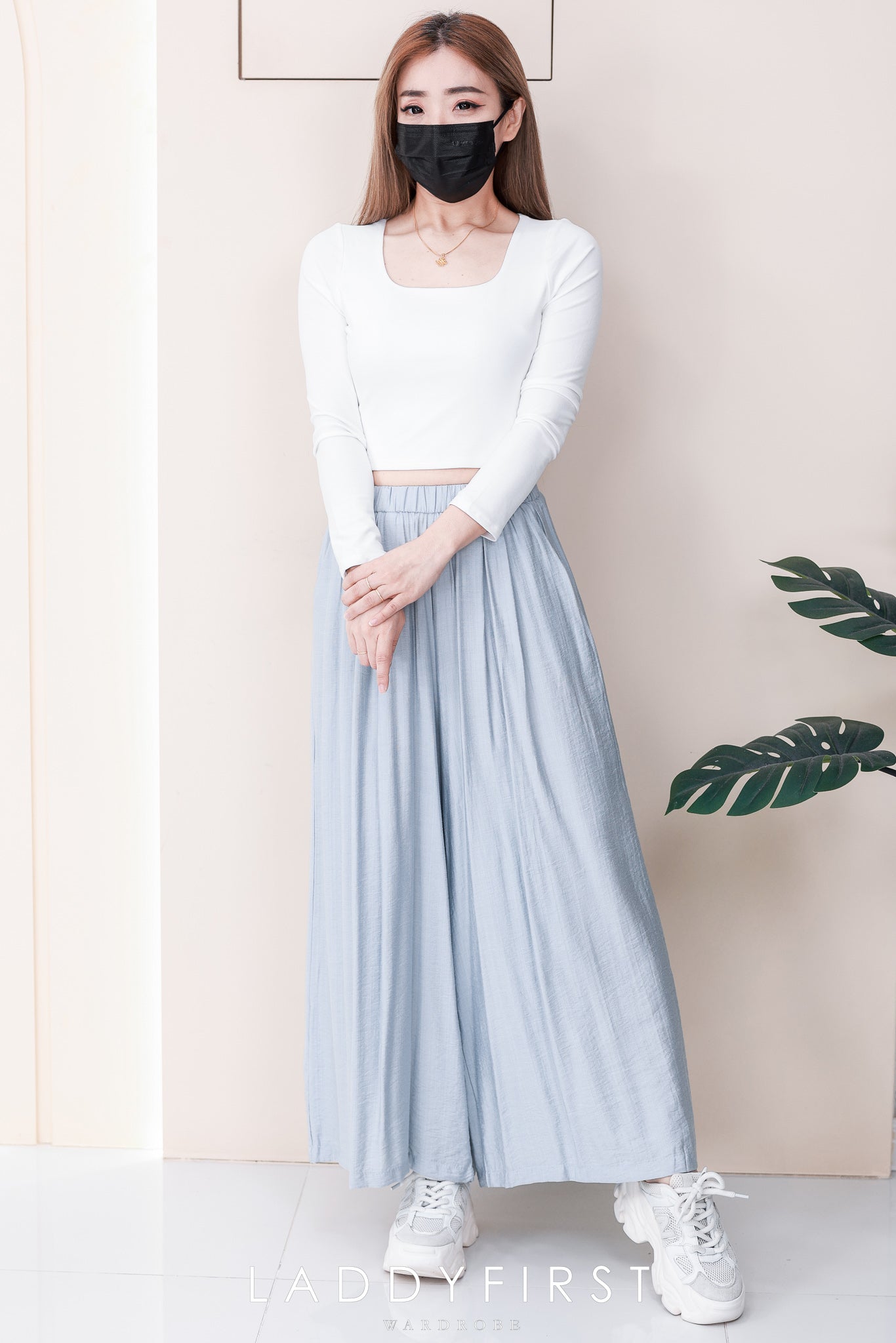 【T82654】高品质前双层纯棉弹力方领短版长袖百搭上衣 ❤❤