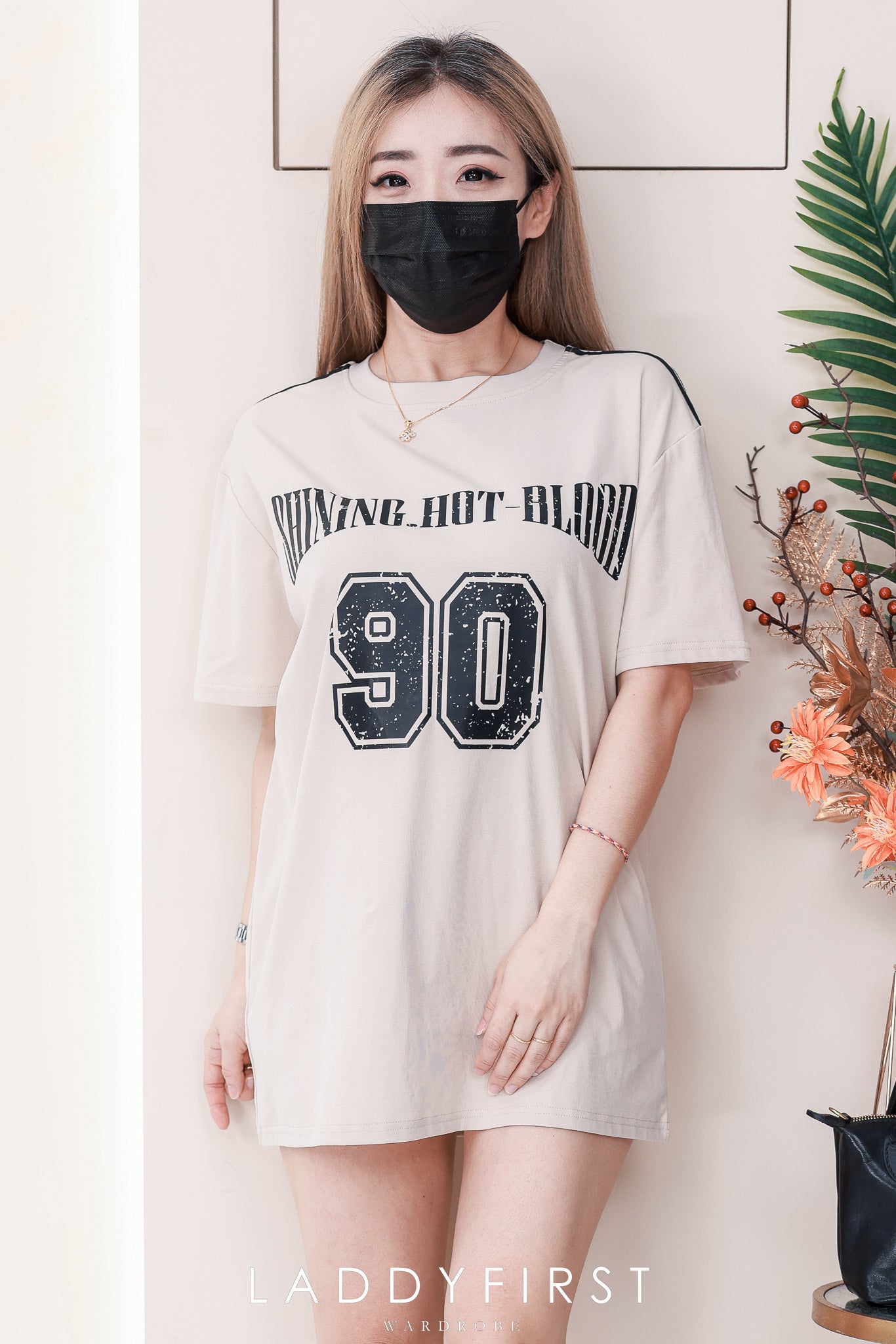 【T14262 / 9063 】高品质圆领90字母拉线设计OVERSIZED 上衣 ❤❤