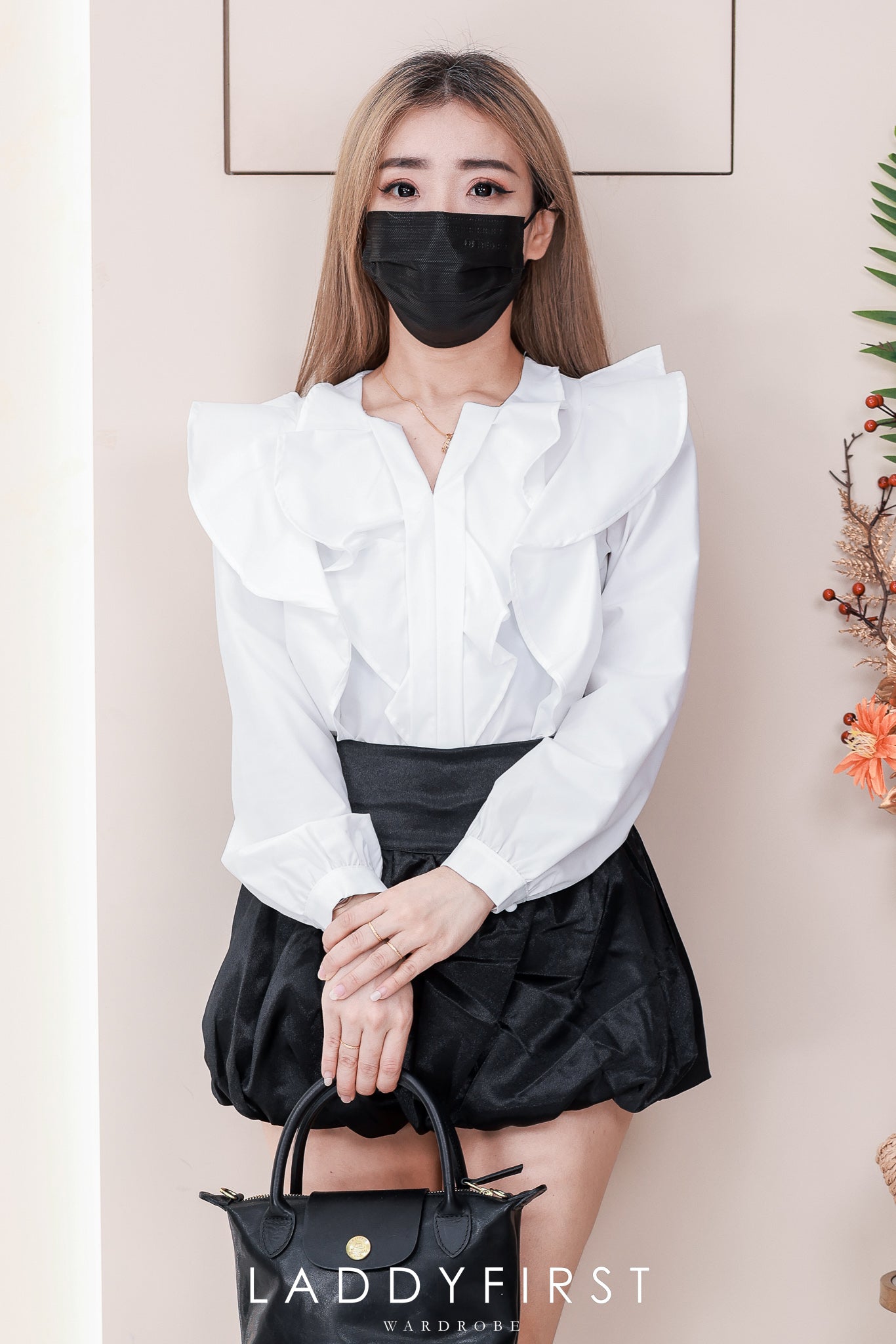 【S5928 / 65120】高品质减龄温柔甜美缎面花苞百搭裙子，内层有里布短裤 ❤️❤️