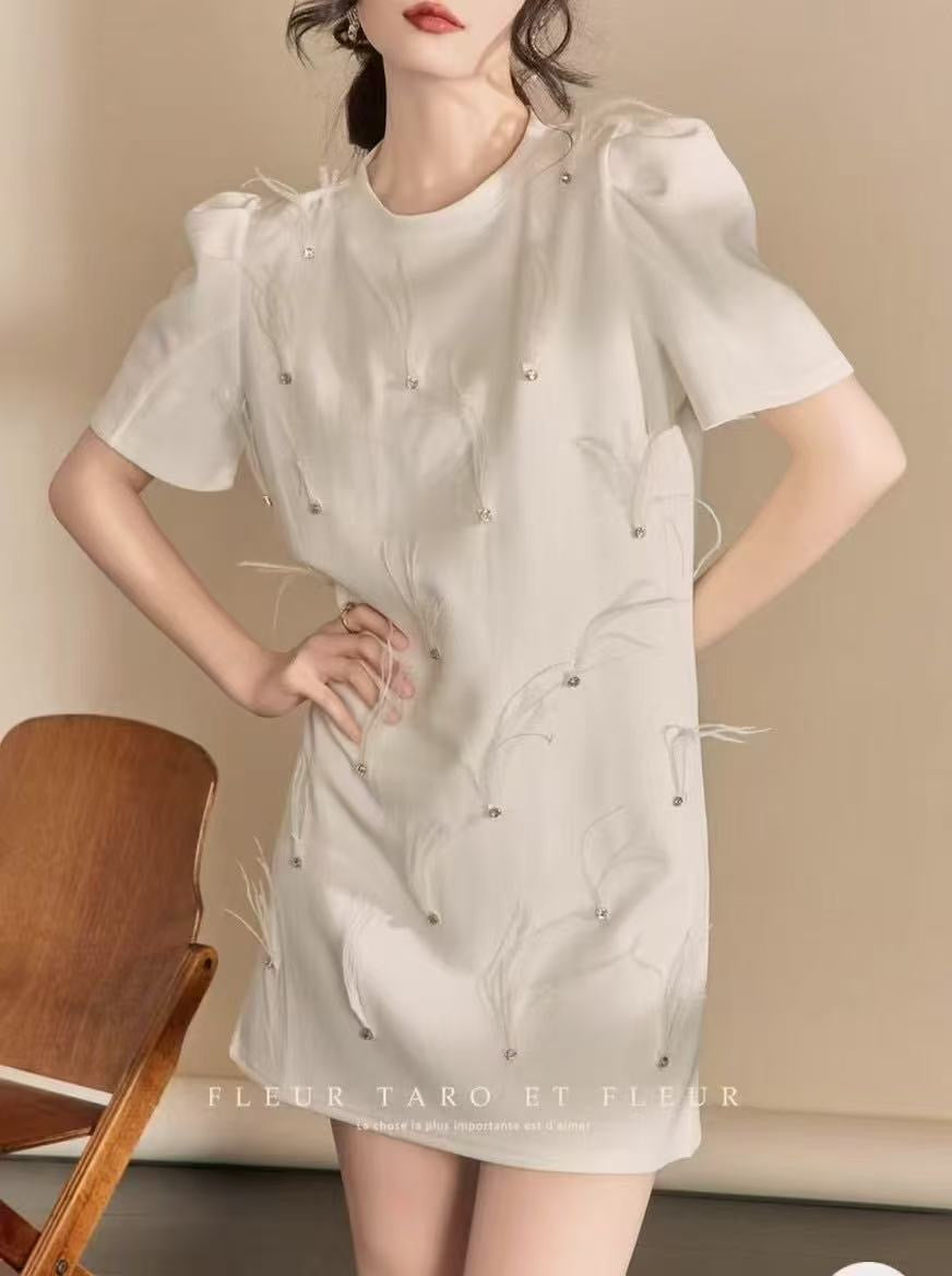 【D8808】🌟现货🌟高品质羽毛水钻时尚甜美连身裙子 ❤️❤️