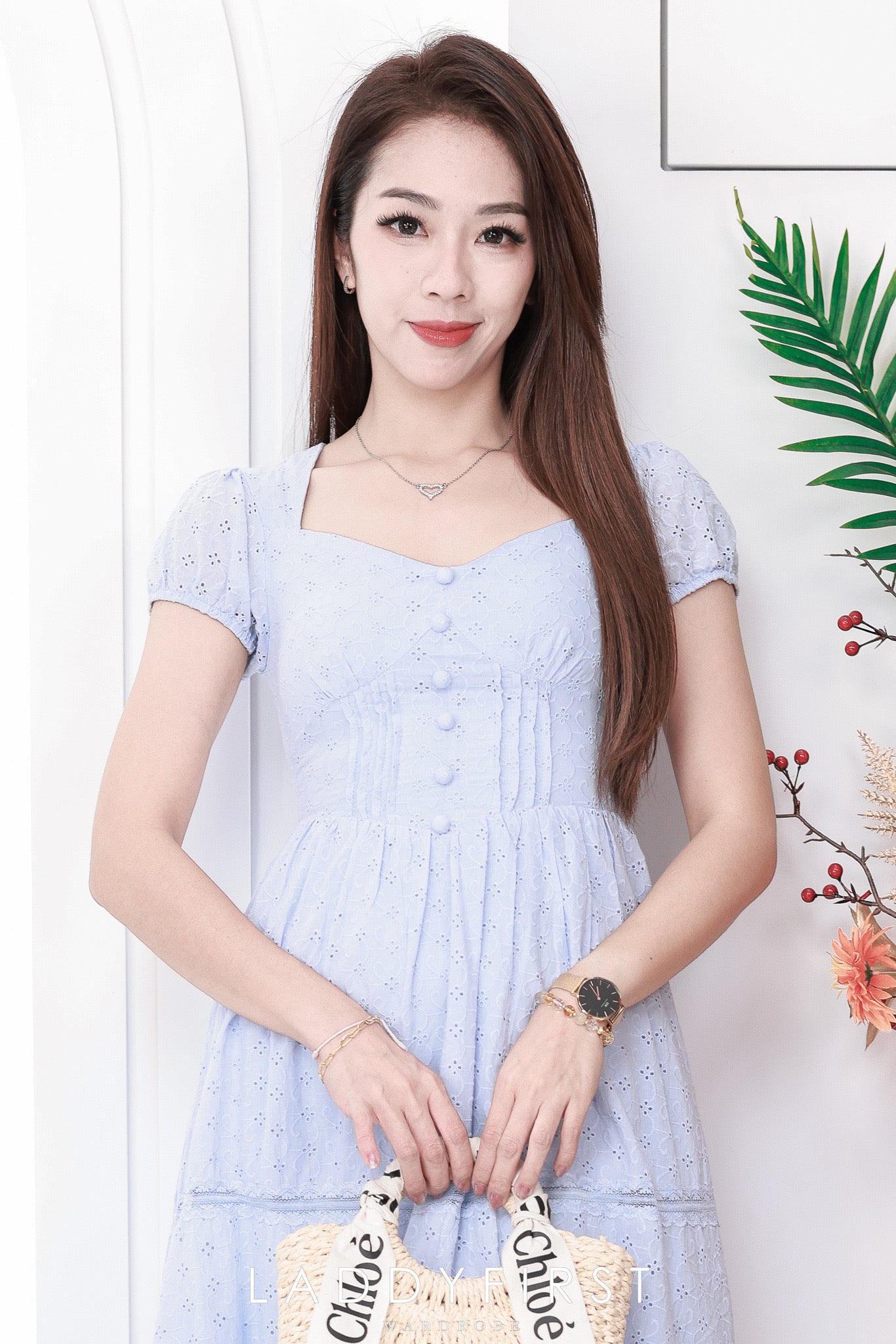 【D38416】高品质爱心领口泡泡短袖铜花简约连身裙子 ❤️❤️