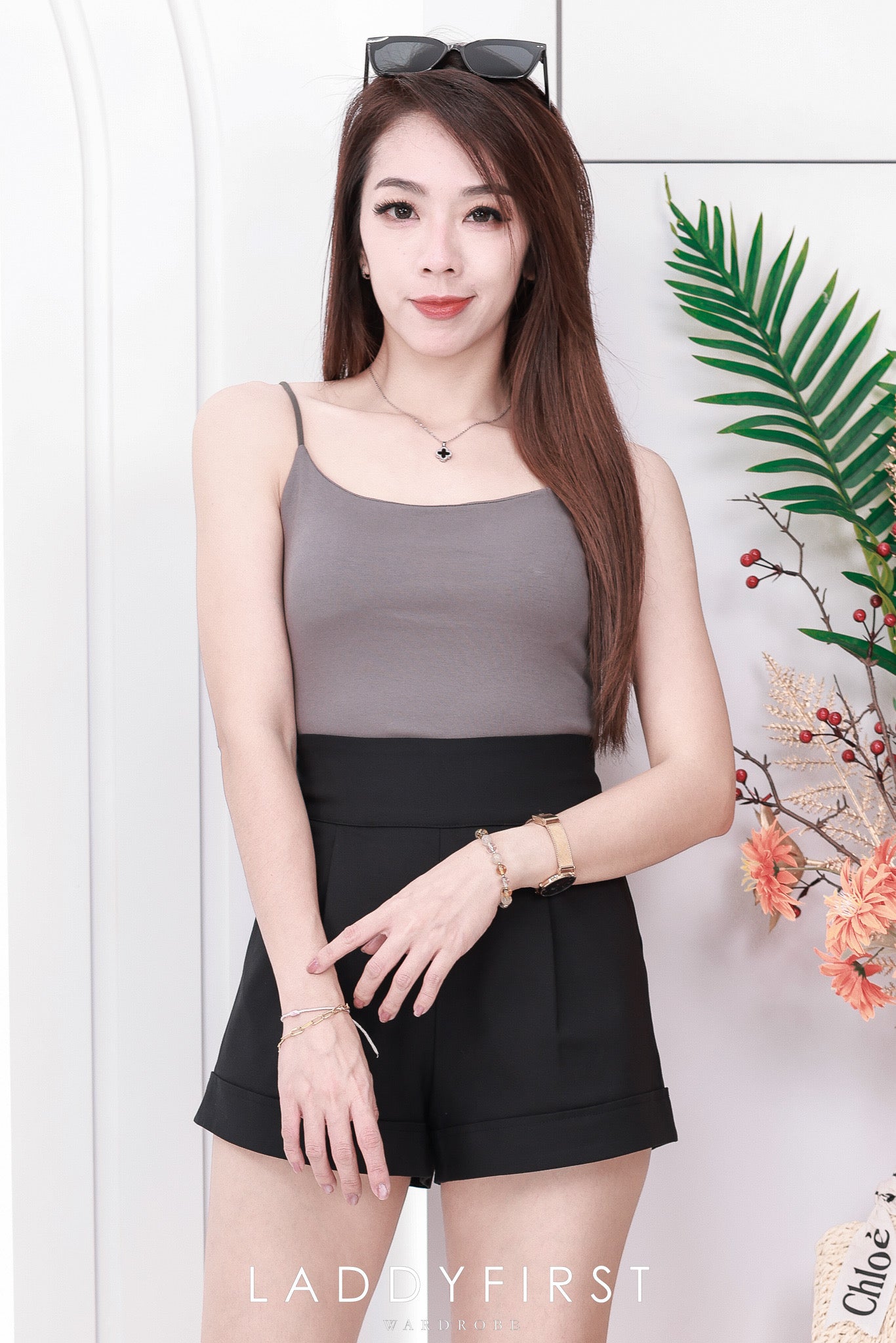 【S6422】✨独家爆单王✨ 独家定制款高品质简约日常西装万能高腰阔腿百搭短裤，有口袋 后中拉链 ❤️❤️ 【D-R1-C4】