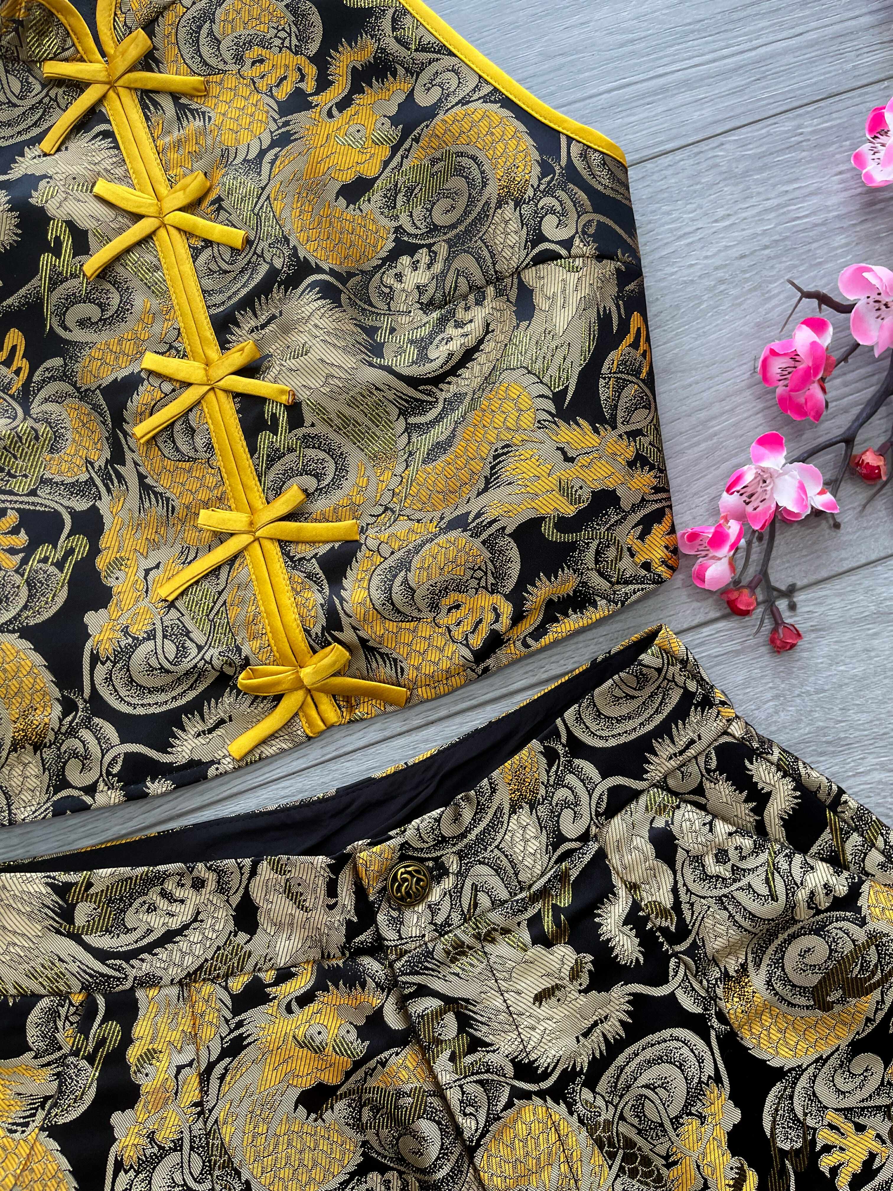 【SS3498】【LFW独家小圆饼】高品质两件式高档CUT IN气质龙纹提花旗袍套装 CUT IN蝴蝶结盘扣提花旗袍上衣➕提花高腰短裤，有口袋 ❤️❤️