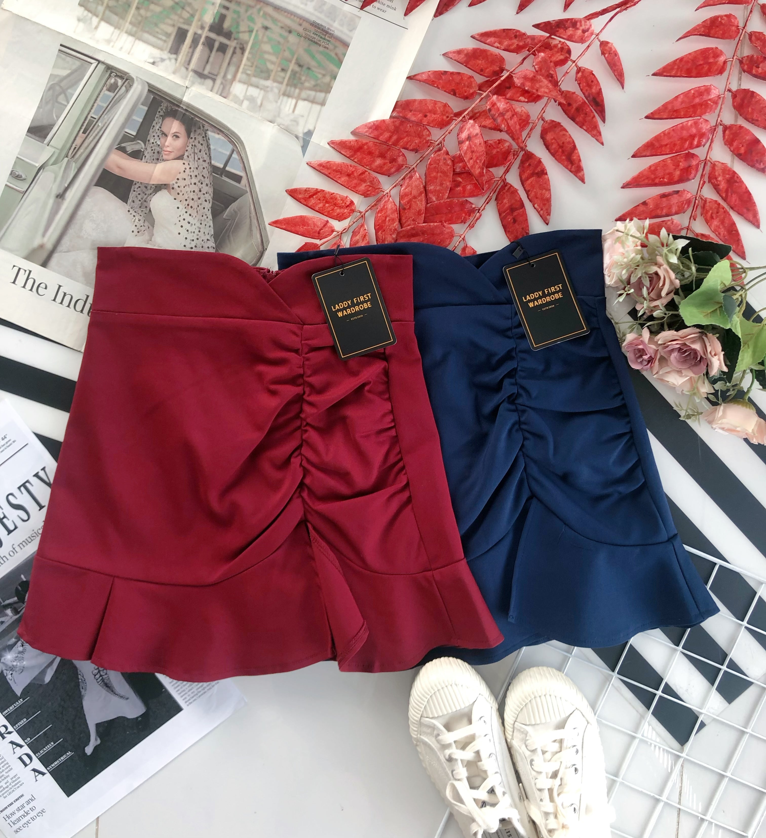 【S13947】【网站福利款✨】西装皱褶荷叶摆高腰百搭裙子 ❤️❤️