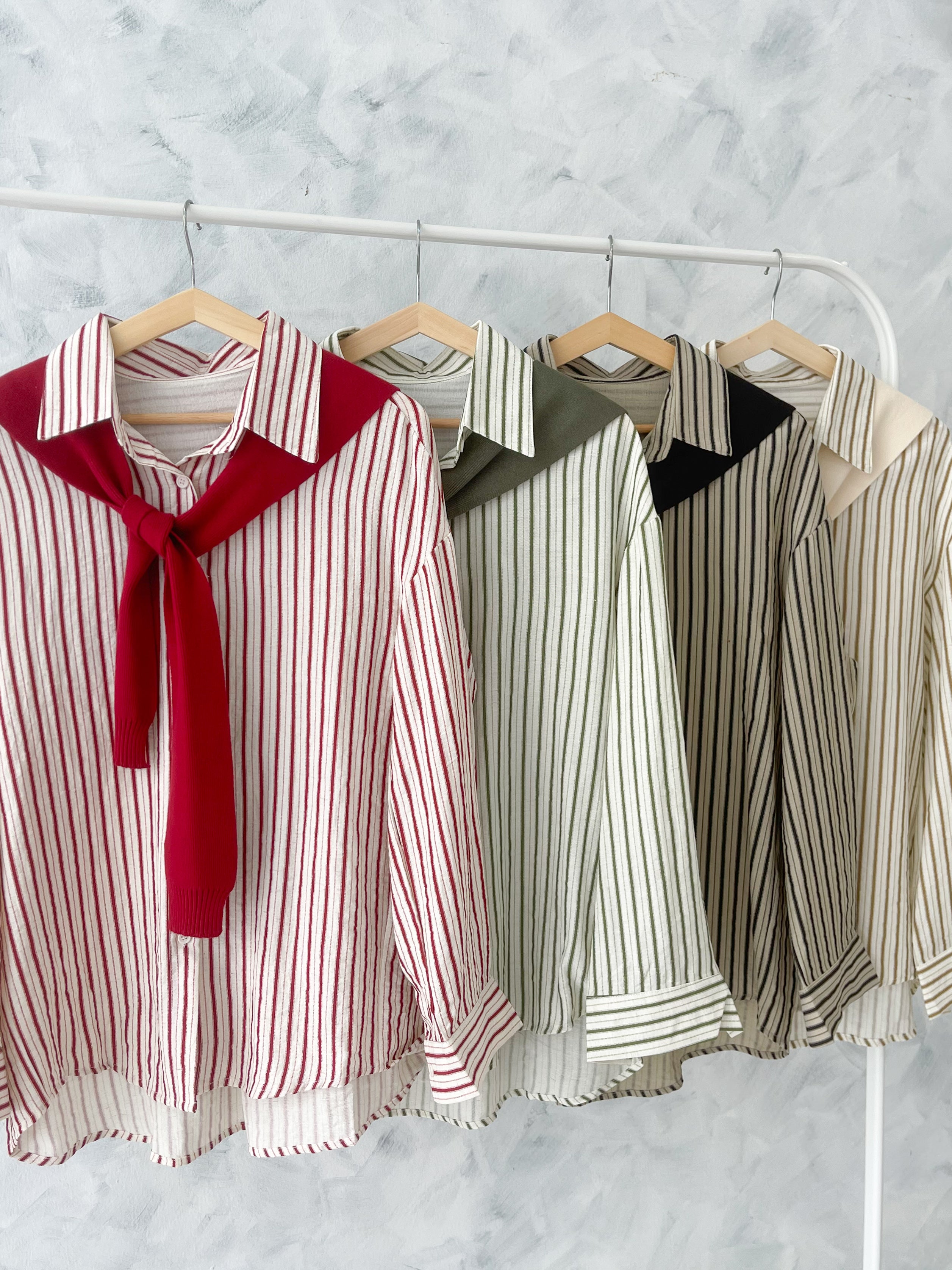 【T8833】高品质韩式学院风宽松版线条衬衫长袖上衣❤❤