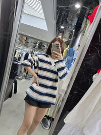 【T0938】✨现货✨高质量韩式风线条纹上衣  ❤️