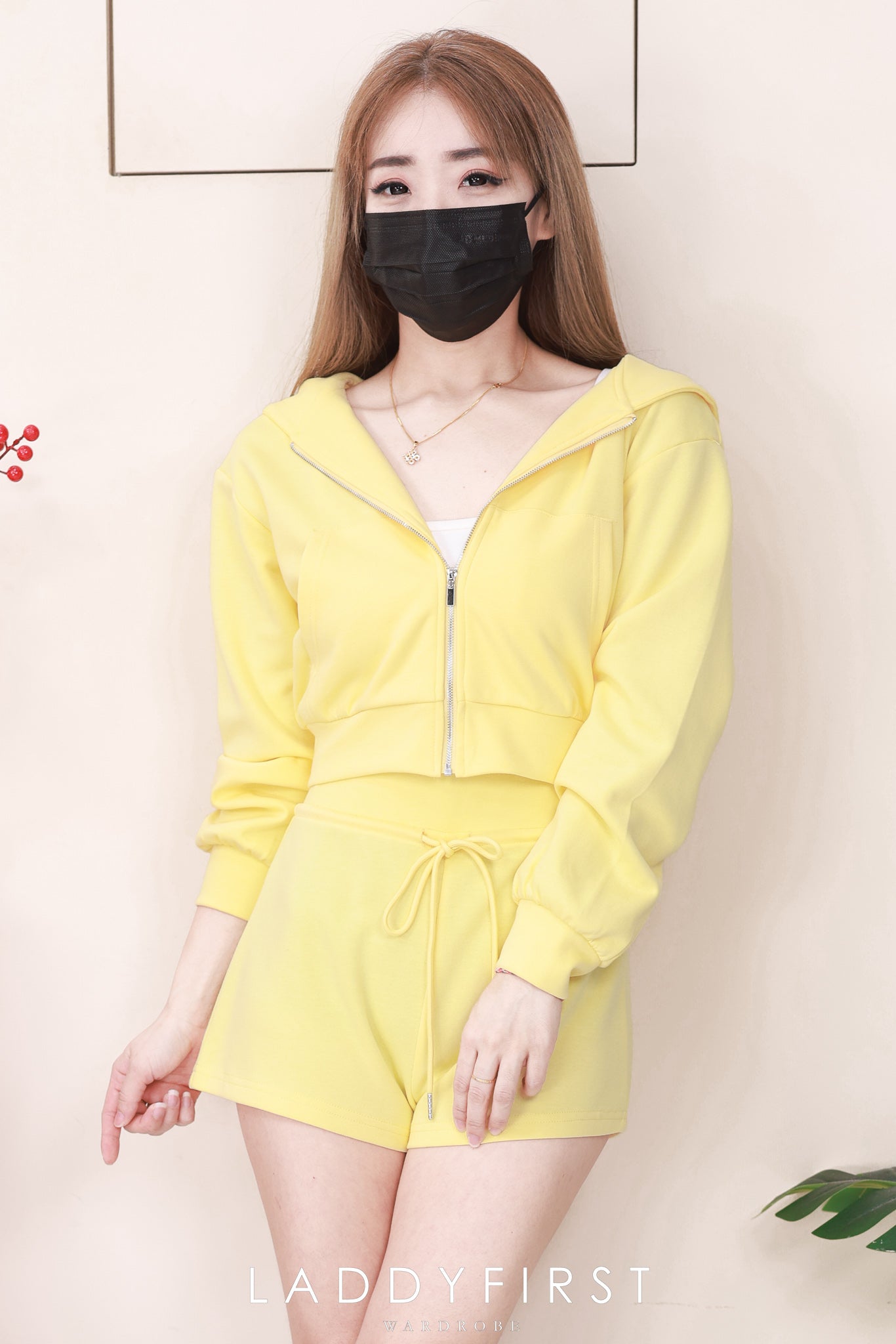 【SS3530】独家爆款高品质纯棉连帽简约休闲运动装百搭套装 连帽长袖上衣➕松紧腰弹力百搭短裤 ❤️❤️