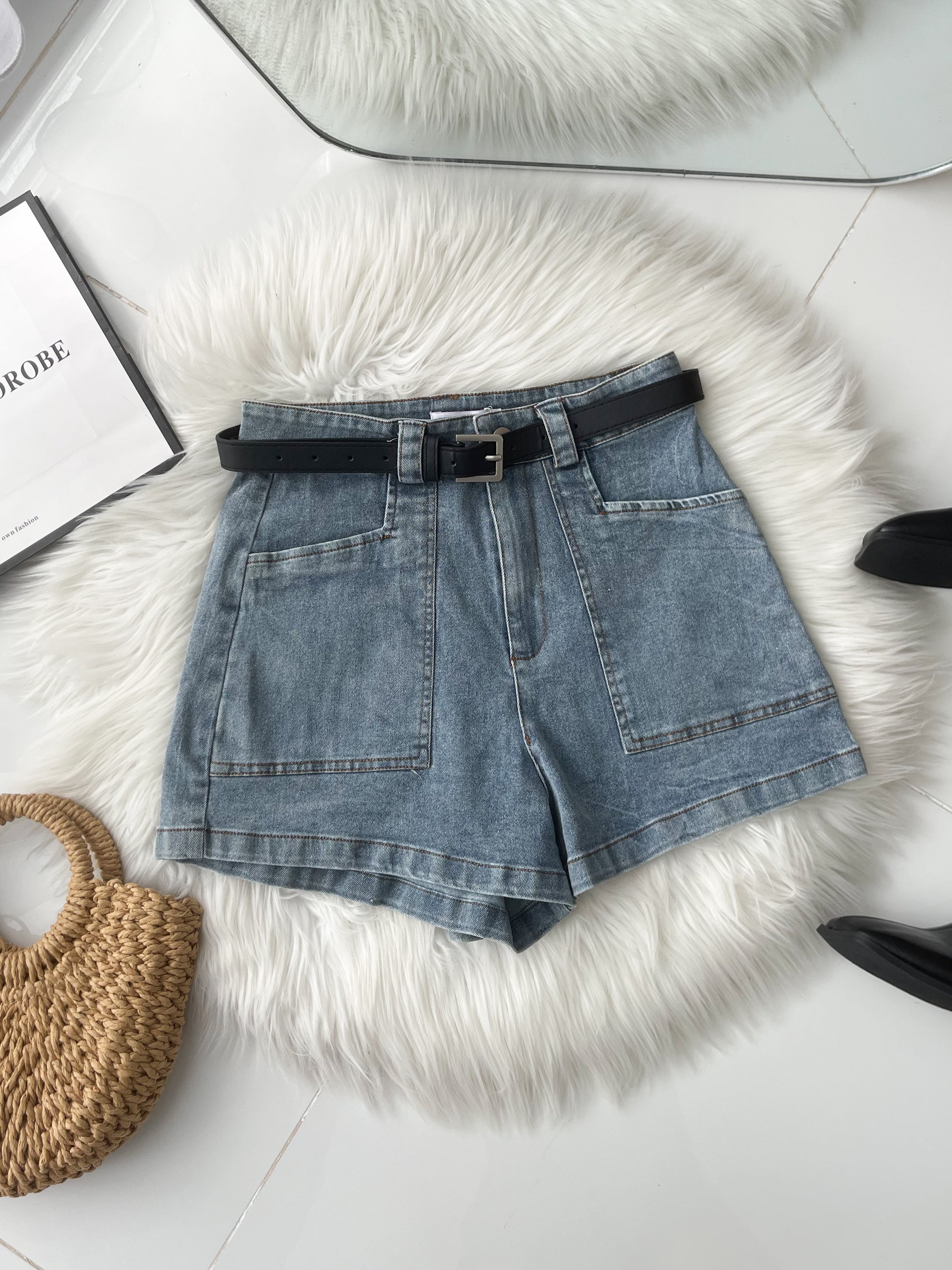 【S4964 / 19690】高品质COTTON JEANS简约日常休闲百搭牛仔长裤，有口袋 配送皮革腰带 ❤️❤️