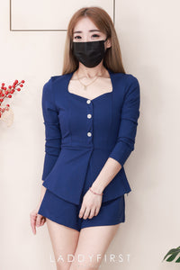 【SS3525】【LFW独家小圆饼】高品质两件式高端气质感罗马时装套装 罗马衣裙版长袖上衣➕罗马高腰百搭短裤，有口袋 ❤️❤️