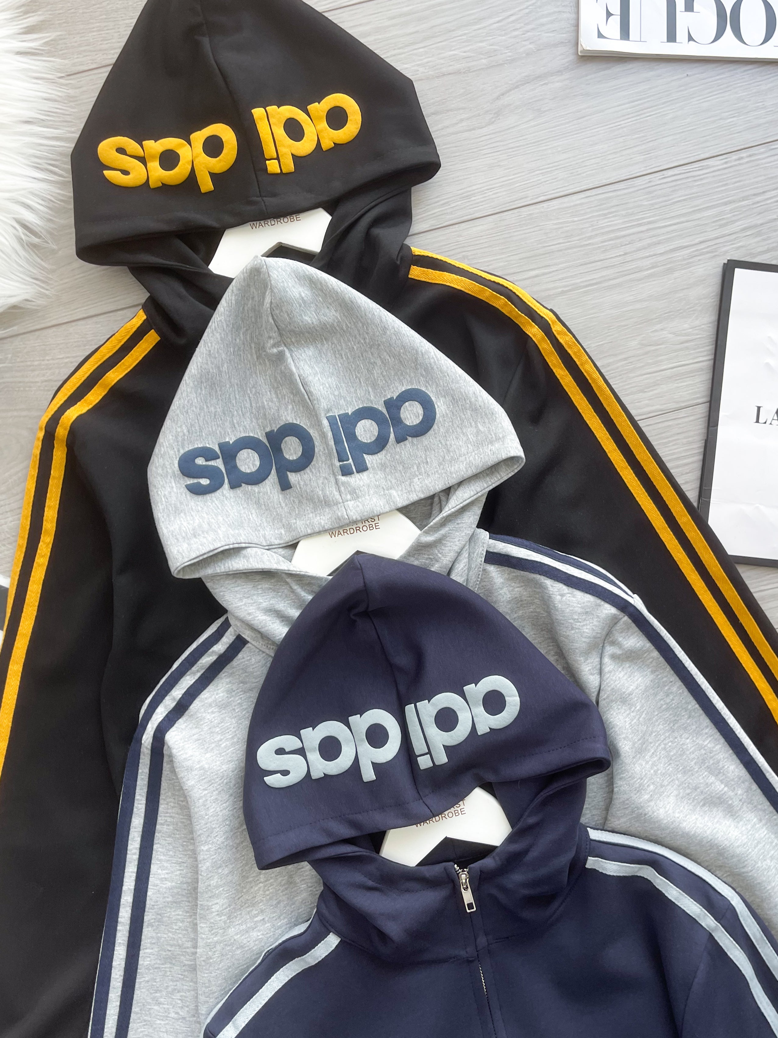 【JK25210】高品质adidas气质感连帽长袖休闲运动外套 ❤❤